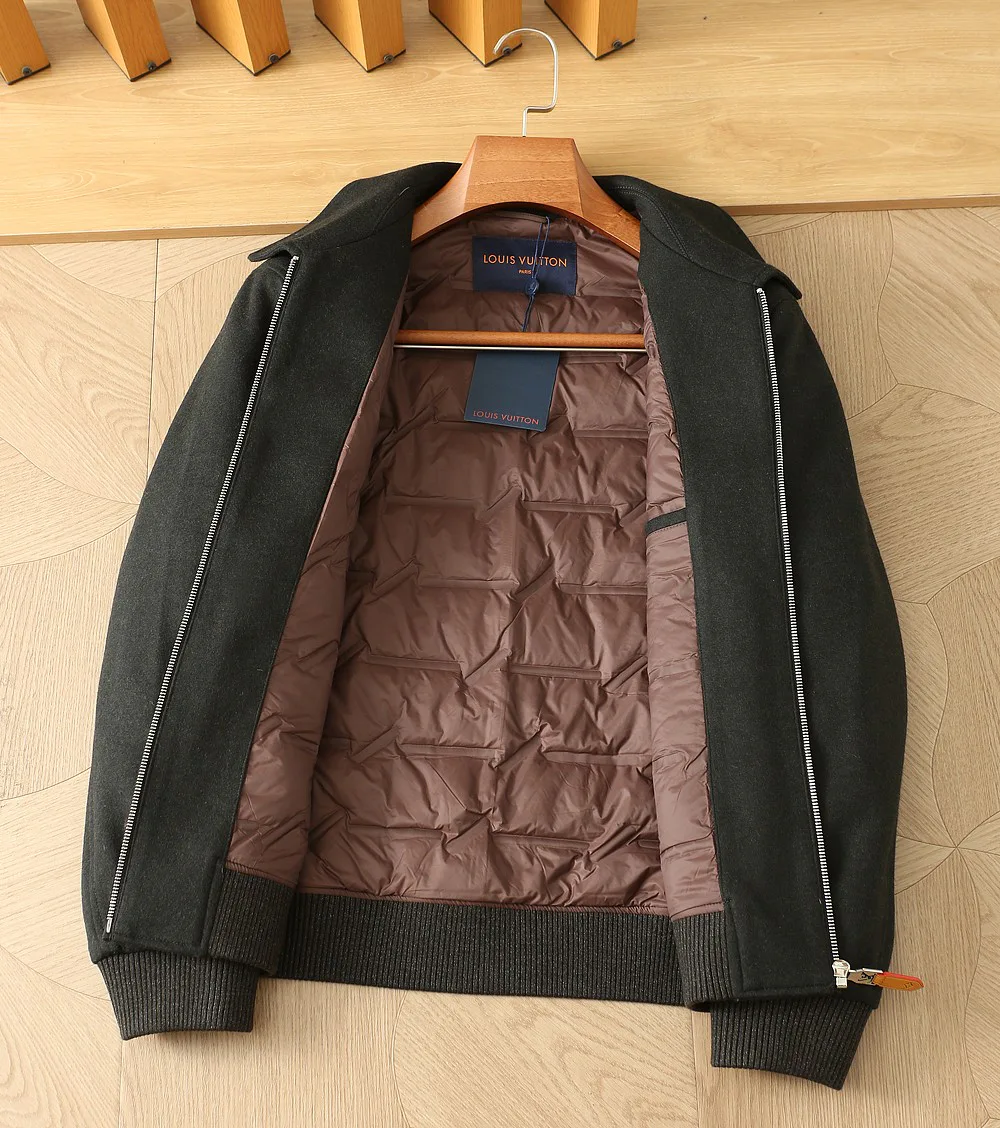 Men's Jackets And Down Jackets LOUIS VUITTON 17922609