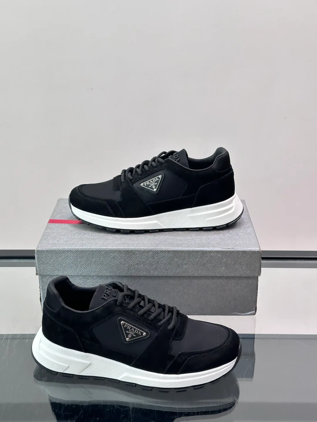 Men's Sneakers PRADA 17982470