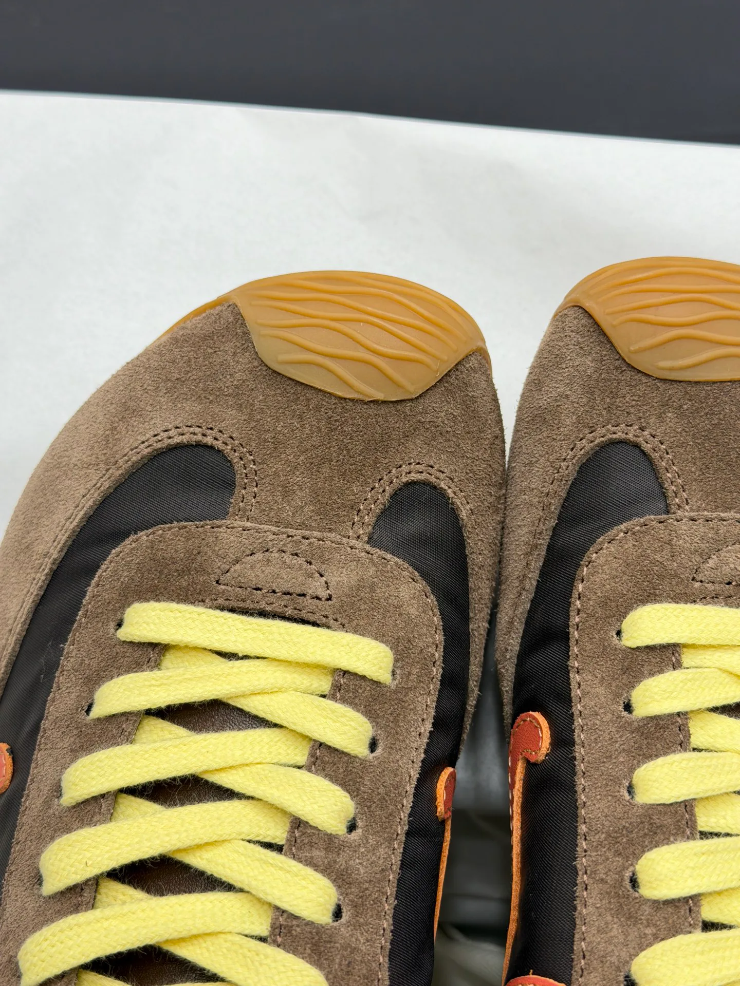 Women's Sneakers LOEWE 18191790