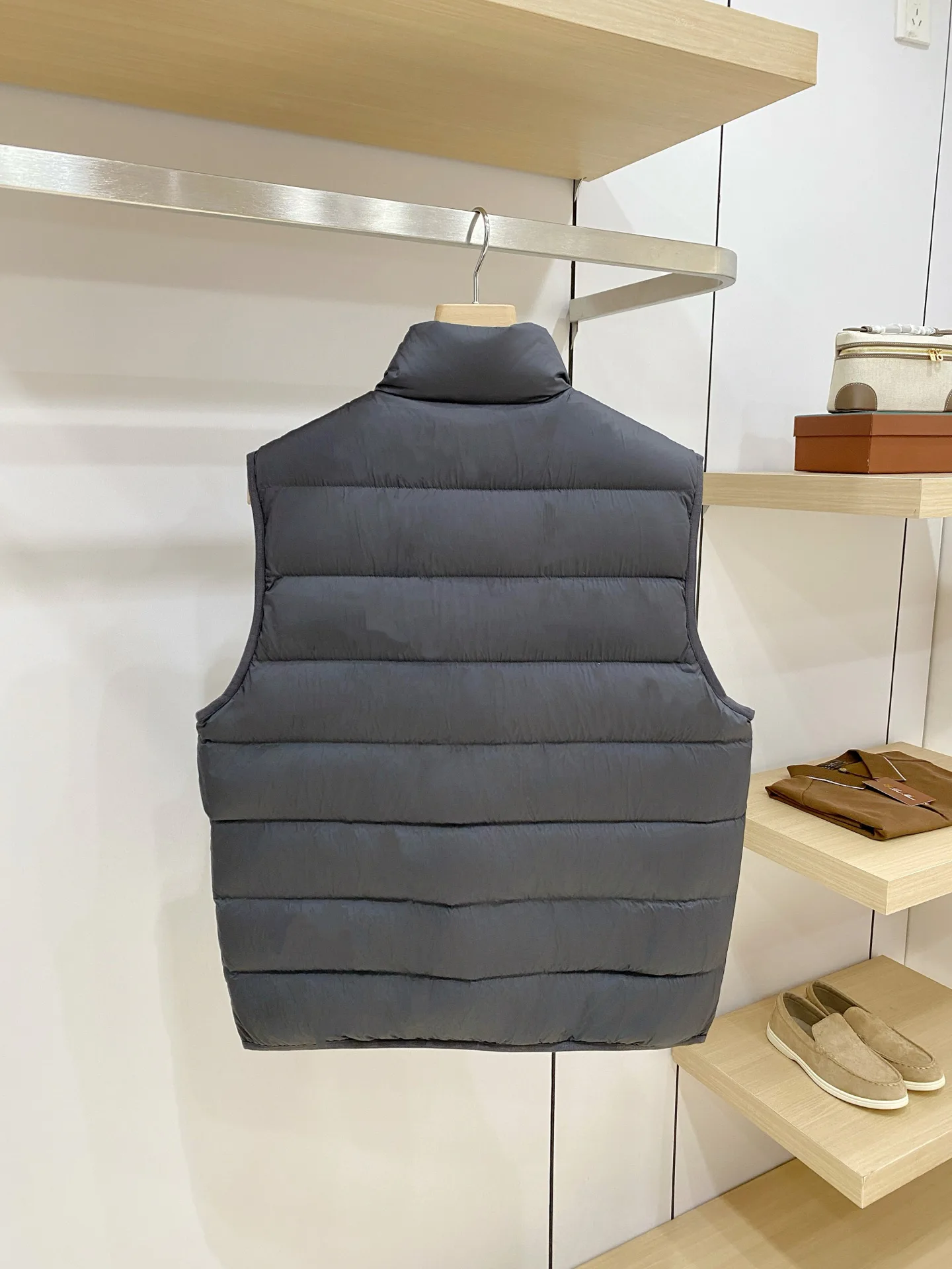 Жилеты Мужские Moncler 18639699