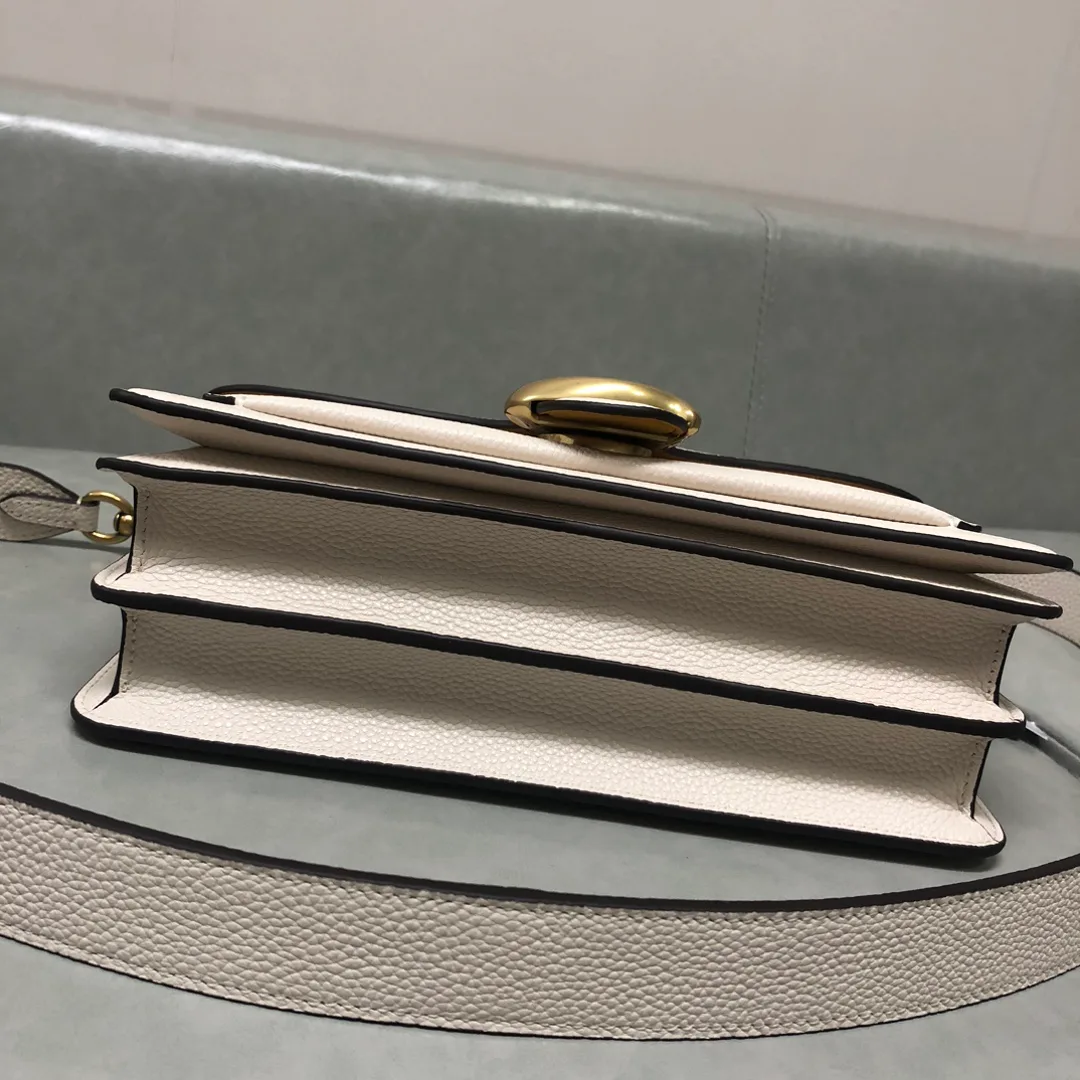 Women's Classic Handbags COACH 17961088