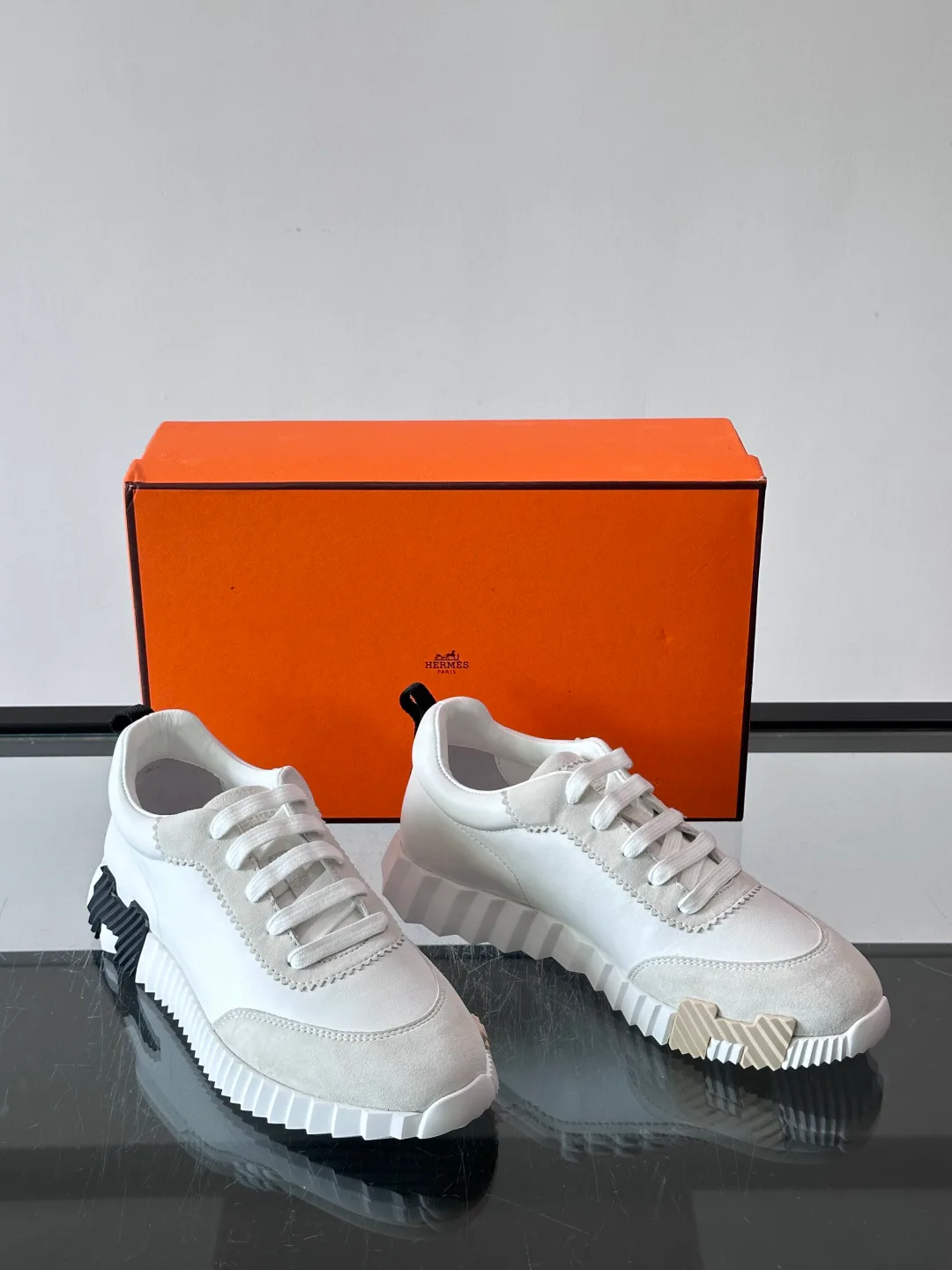 Men's Sneakers HERMES 18102594