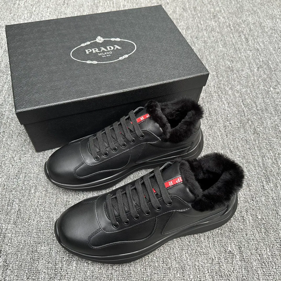Men's Sneakers PRADA 18075970