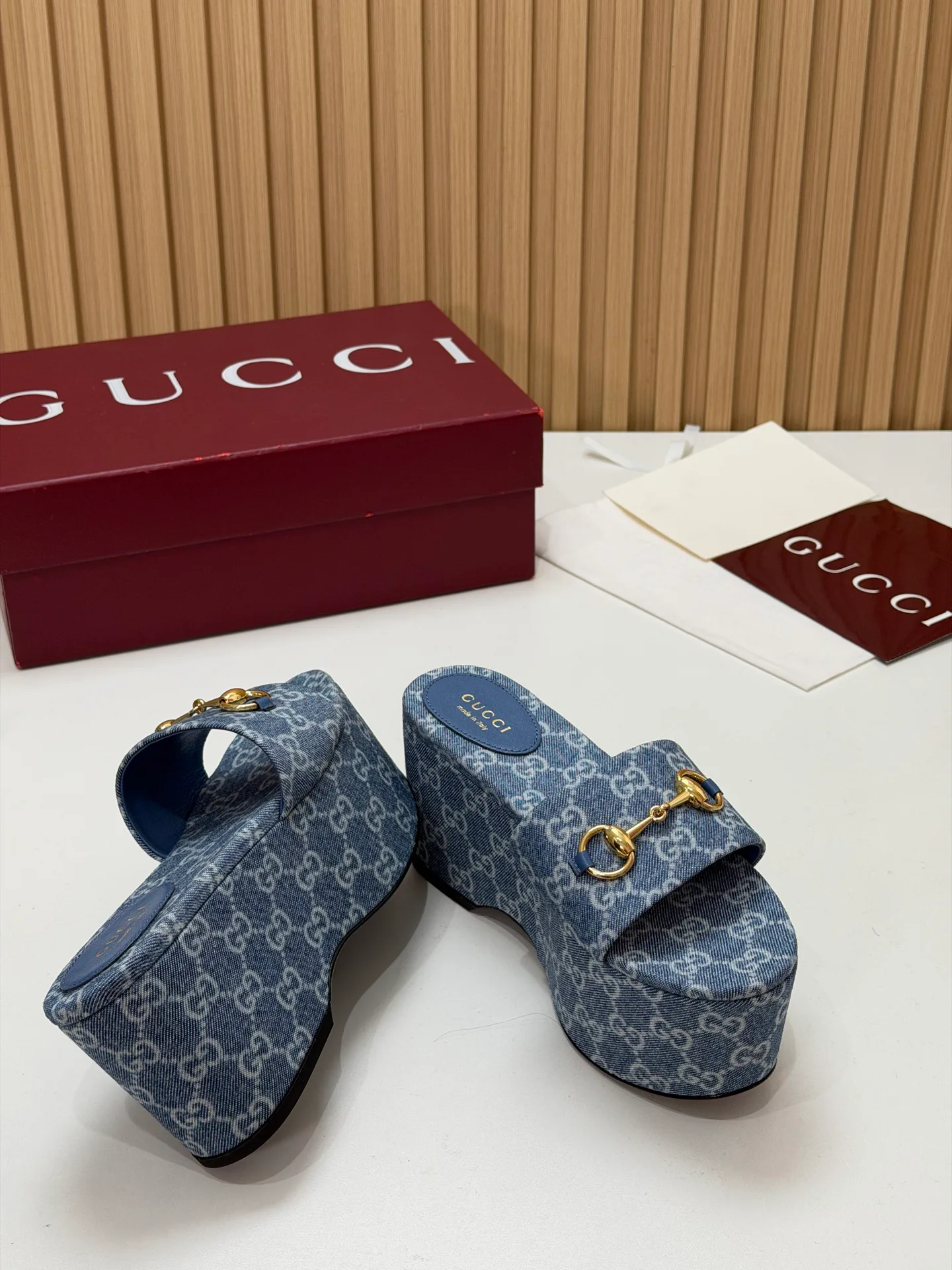 Women's Open-Toe Sandals GUCCI 17631672