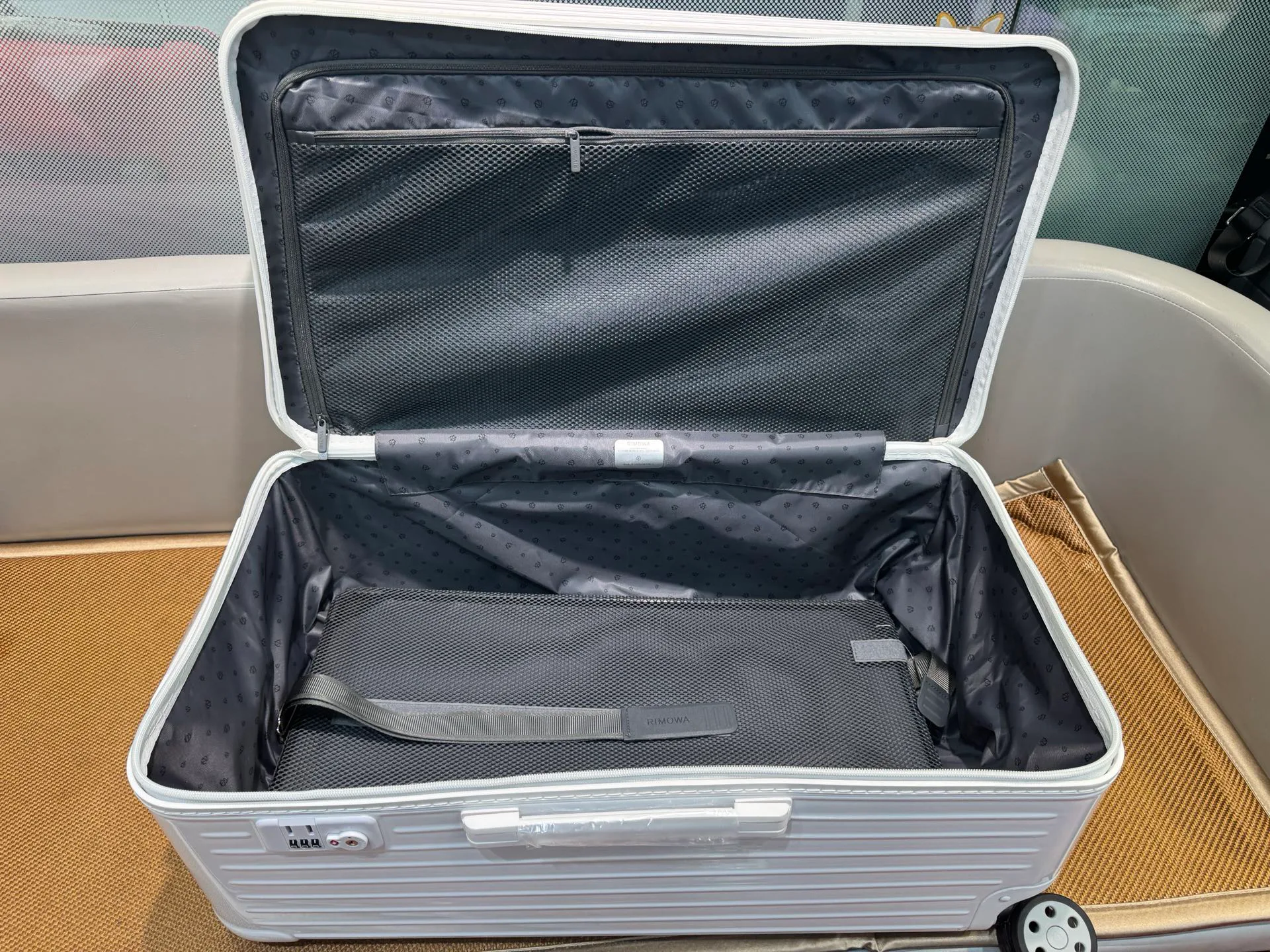 Suitcases RIMOWA 17803823