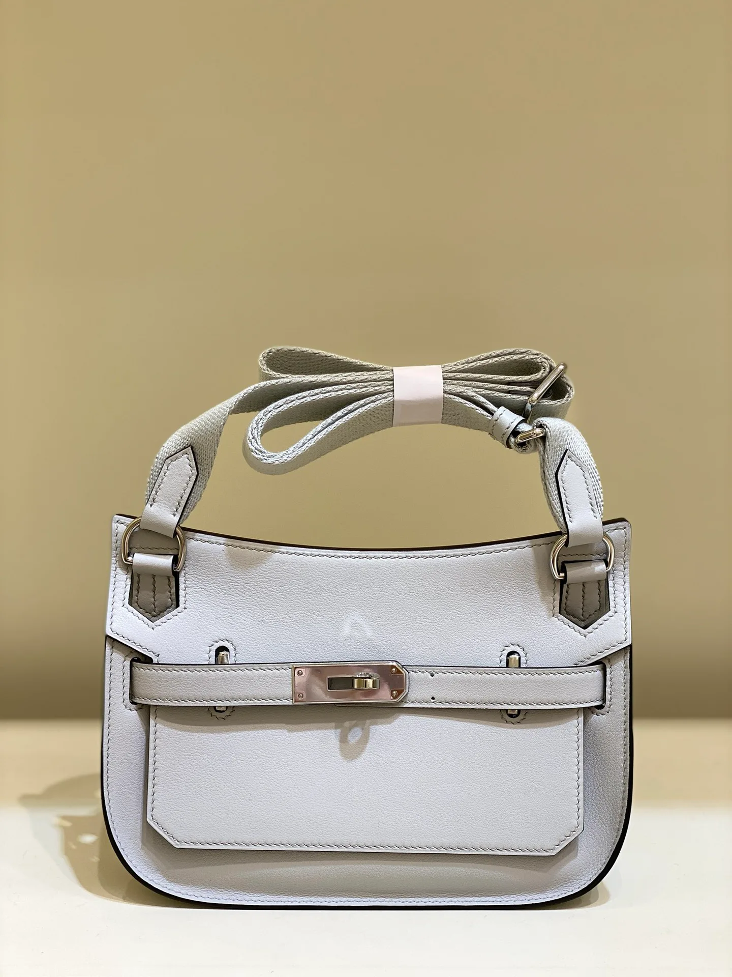 Women's Classic Handbags HERMES 18076602