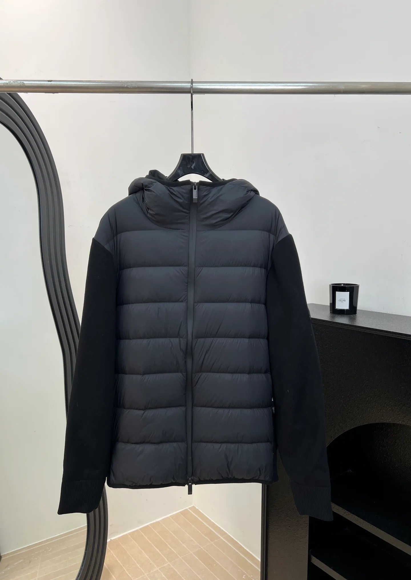 Men's Jackets And Down Jackets MONCLER 18171052