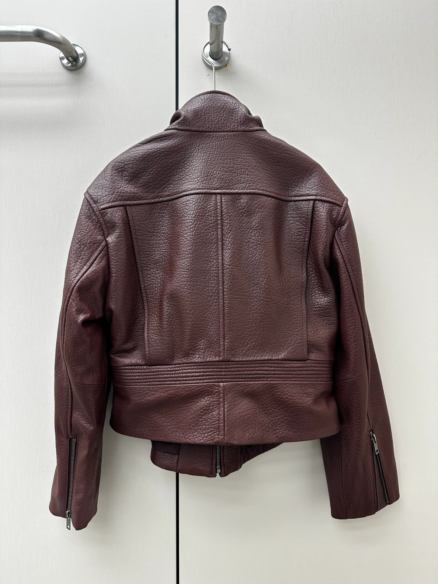 Women's Leather Jackets And Sheepskin Coats SAINT LAURENT 18061025