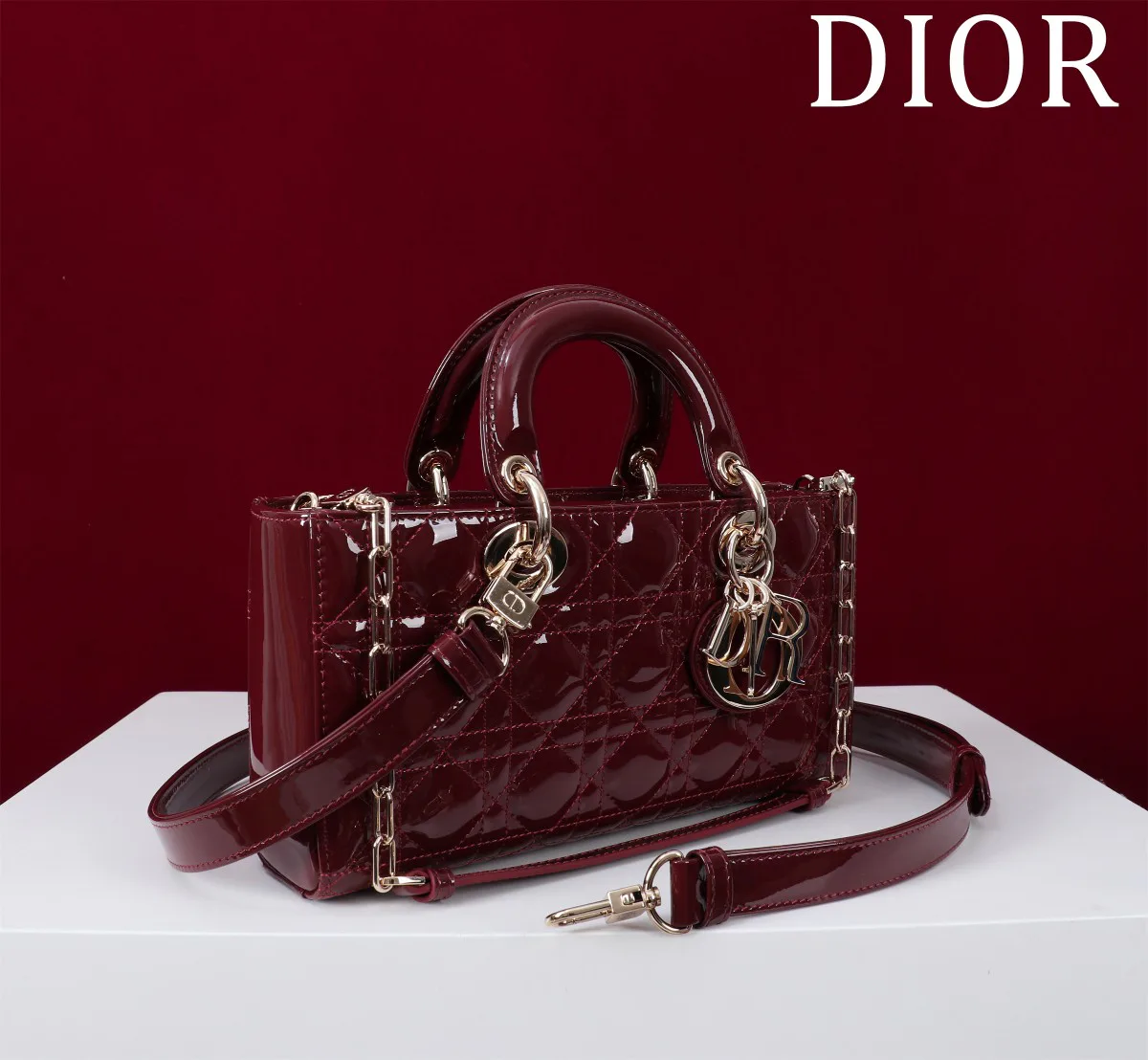 Women's Classic Handbags CHRISTIAN DIOR 18393000
