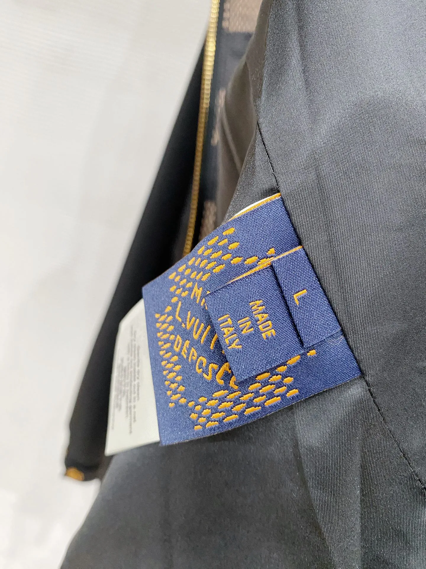 Men's Jackets And Down Jackets LOUIS VUITTON 17993096