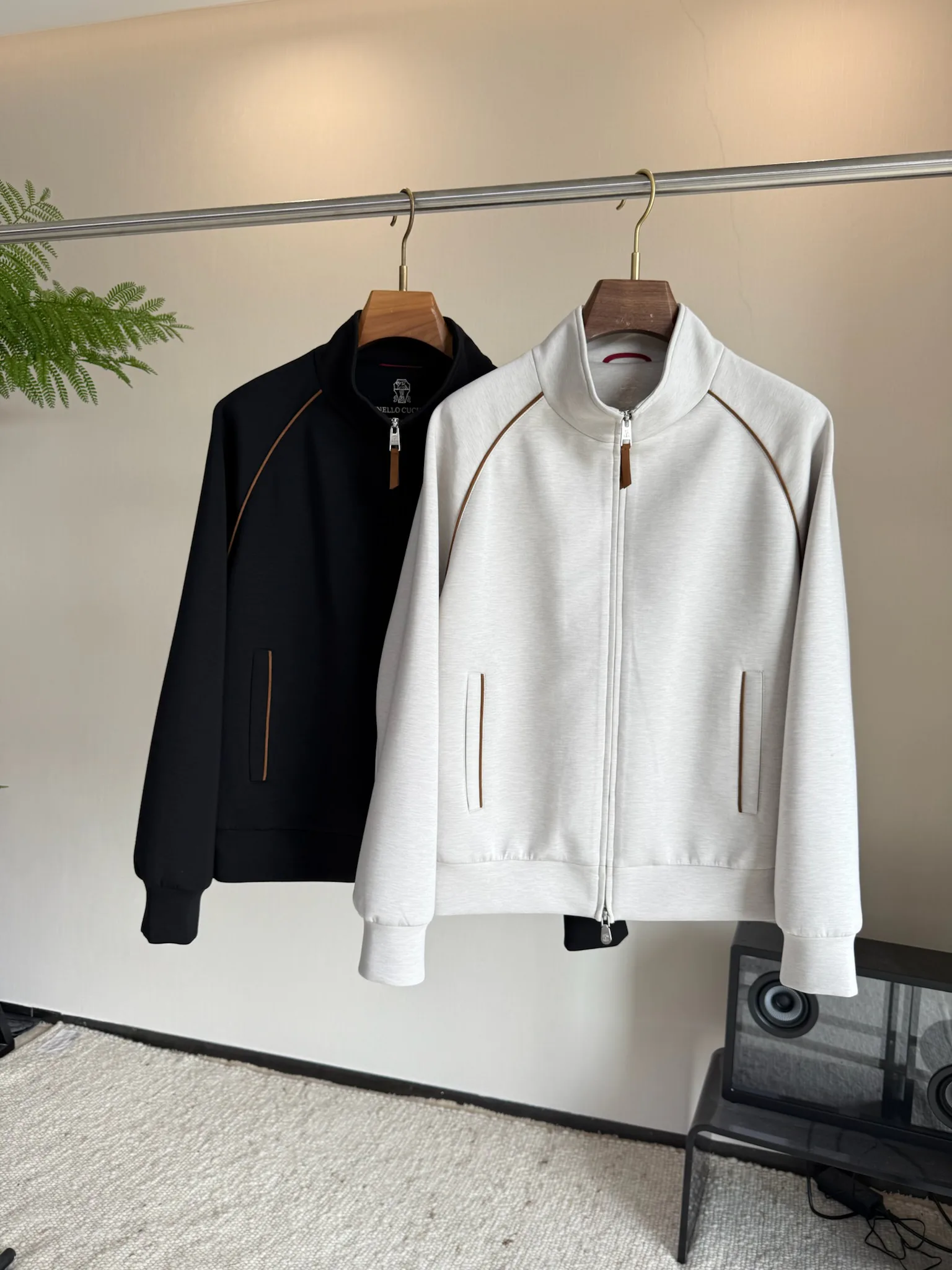 Men's Jackets And Down Jackets BRUNELLO CUCINELLI 18084524