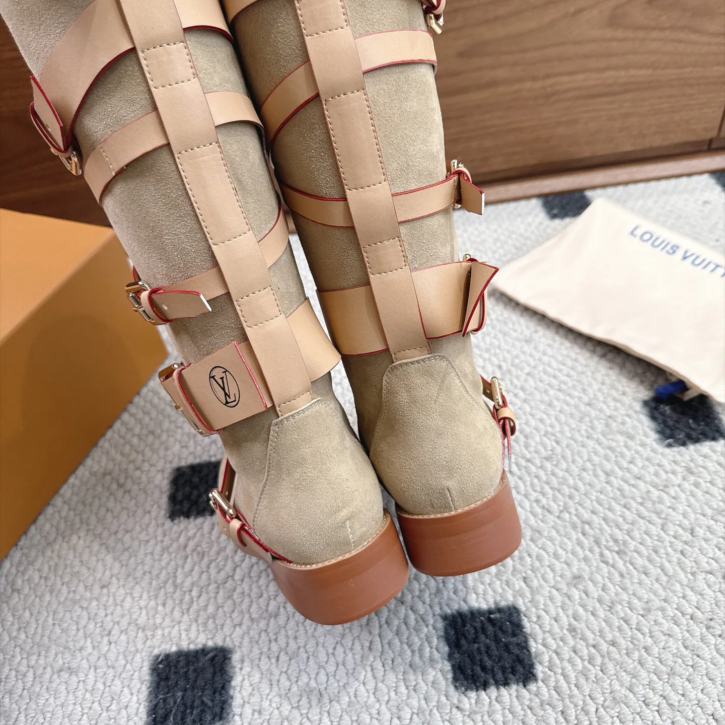 Women's Ankle Boots LOUIS VUITTON 18025520