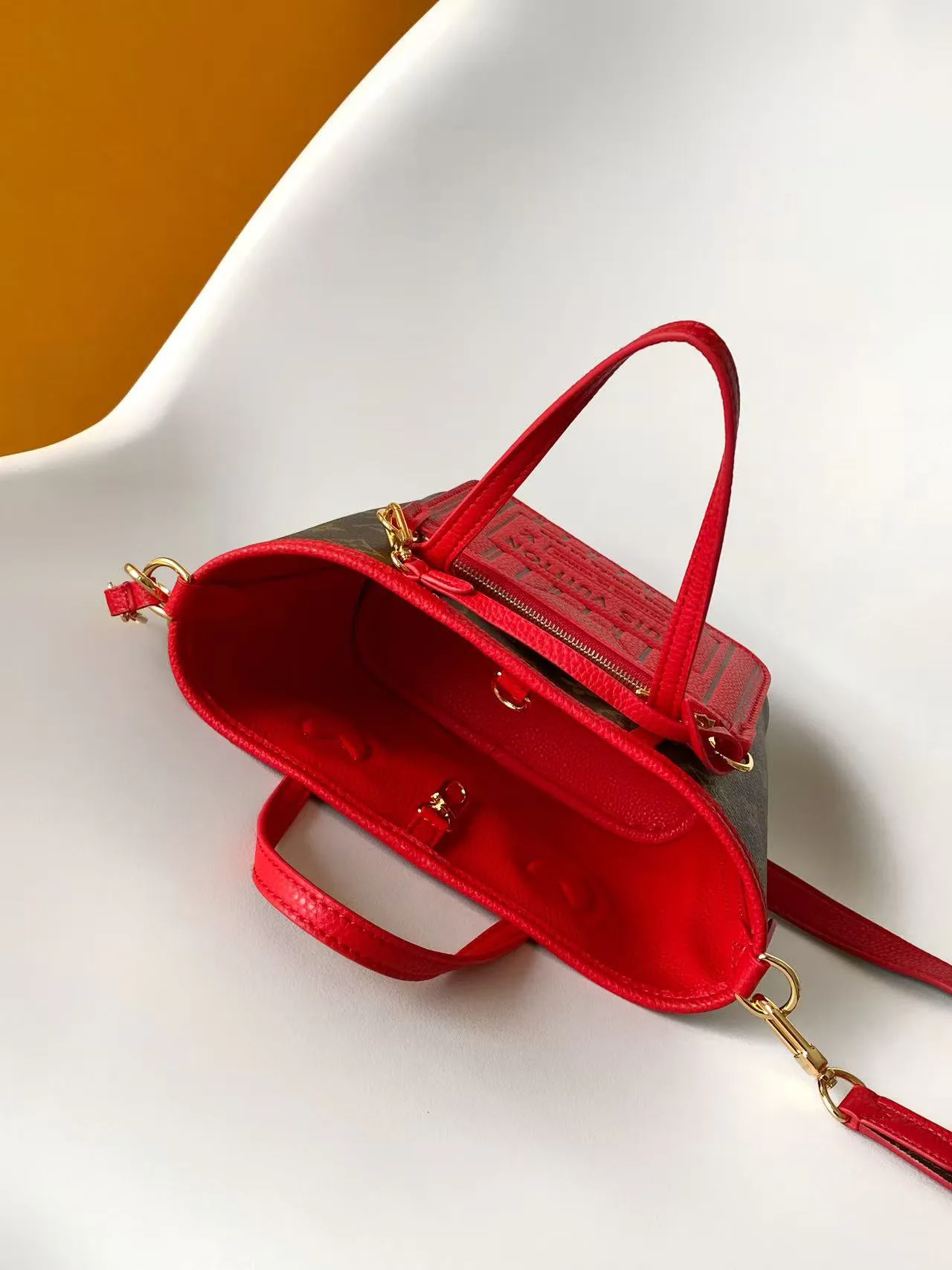 Women's Classic Handbags LOUIS VUITTON 17483329