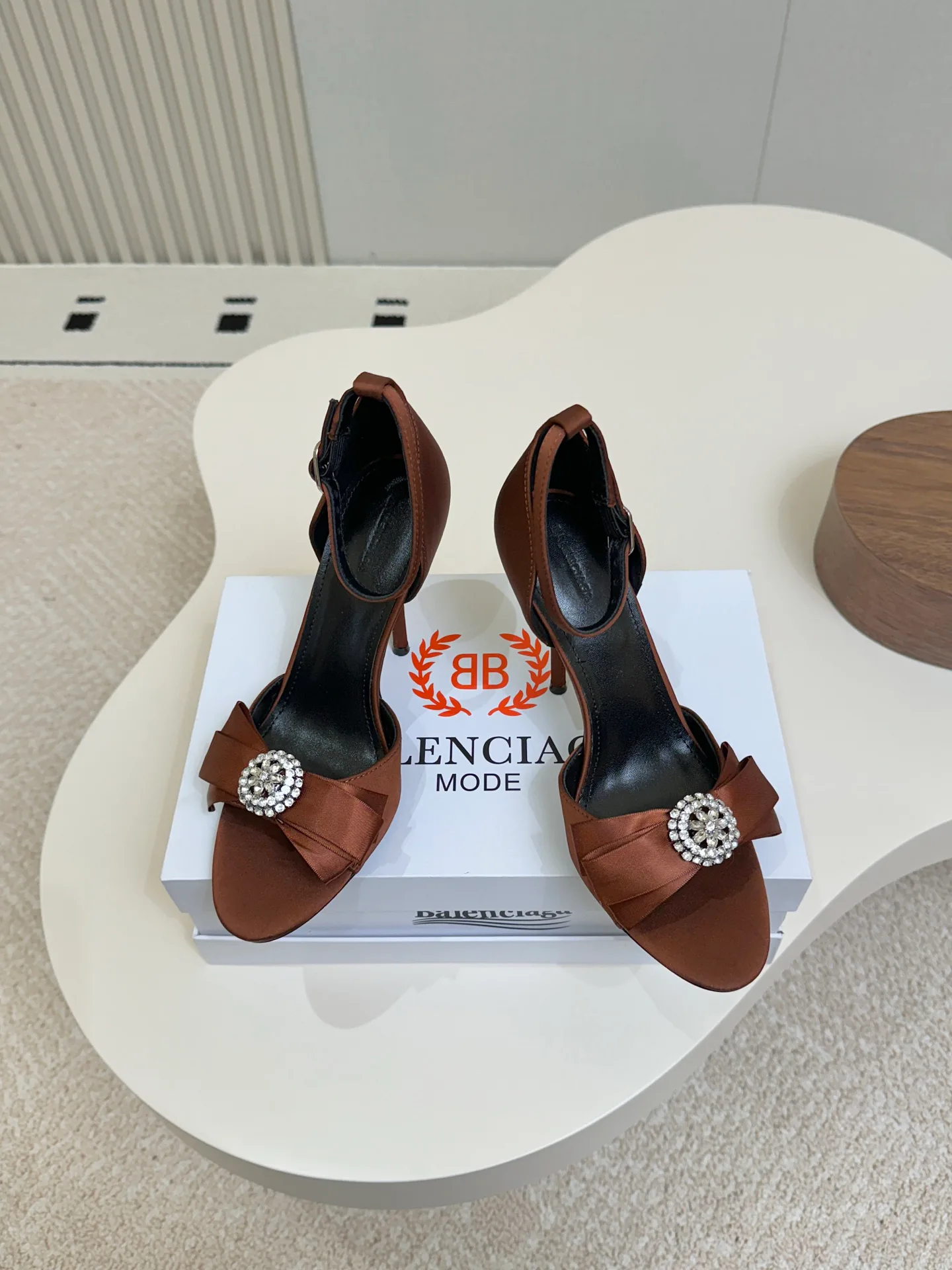 Women's Open-Toe Sandals BALENCIAGA 18083172