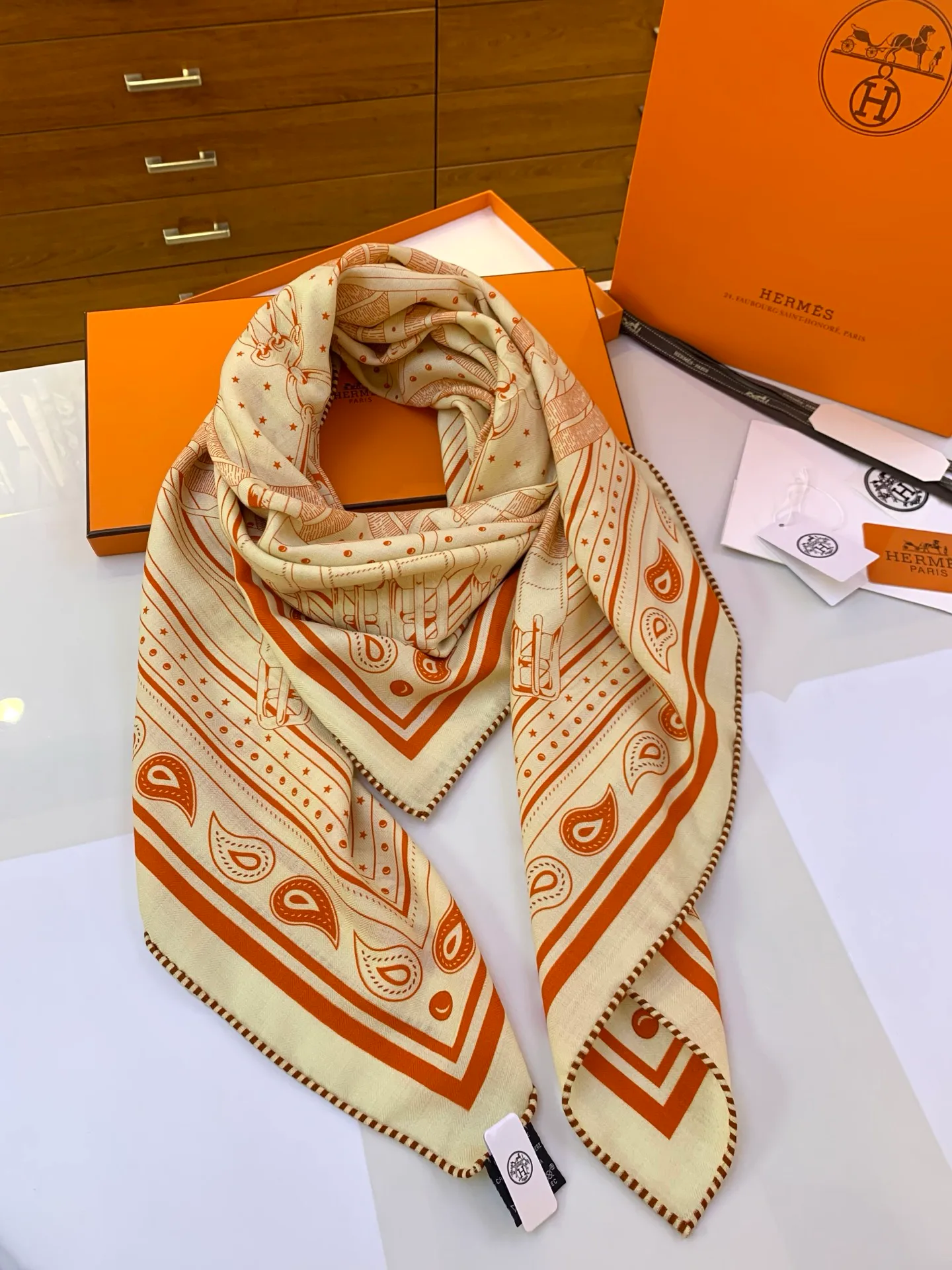 Scarves HERMES 17027138