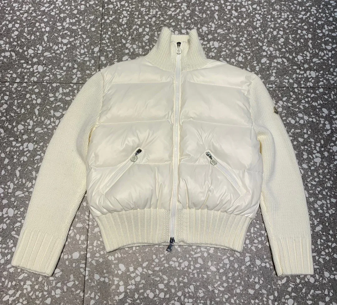 Women's Jackets And Down Jackets MONCLER 18129923