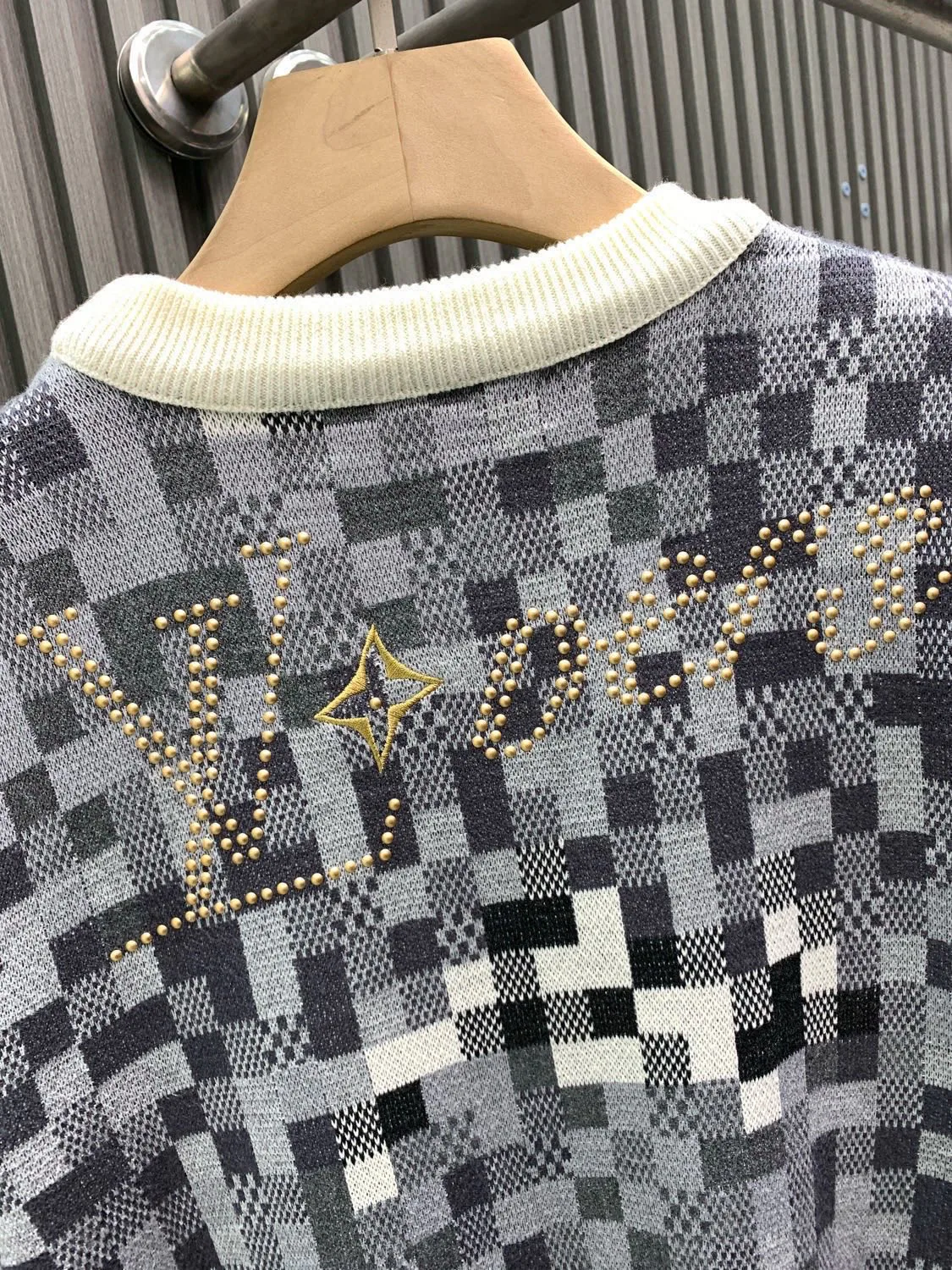Men's Jumpers And Sweaters LOUIS VUITTON 17952869