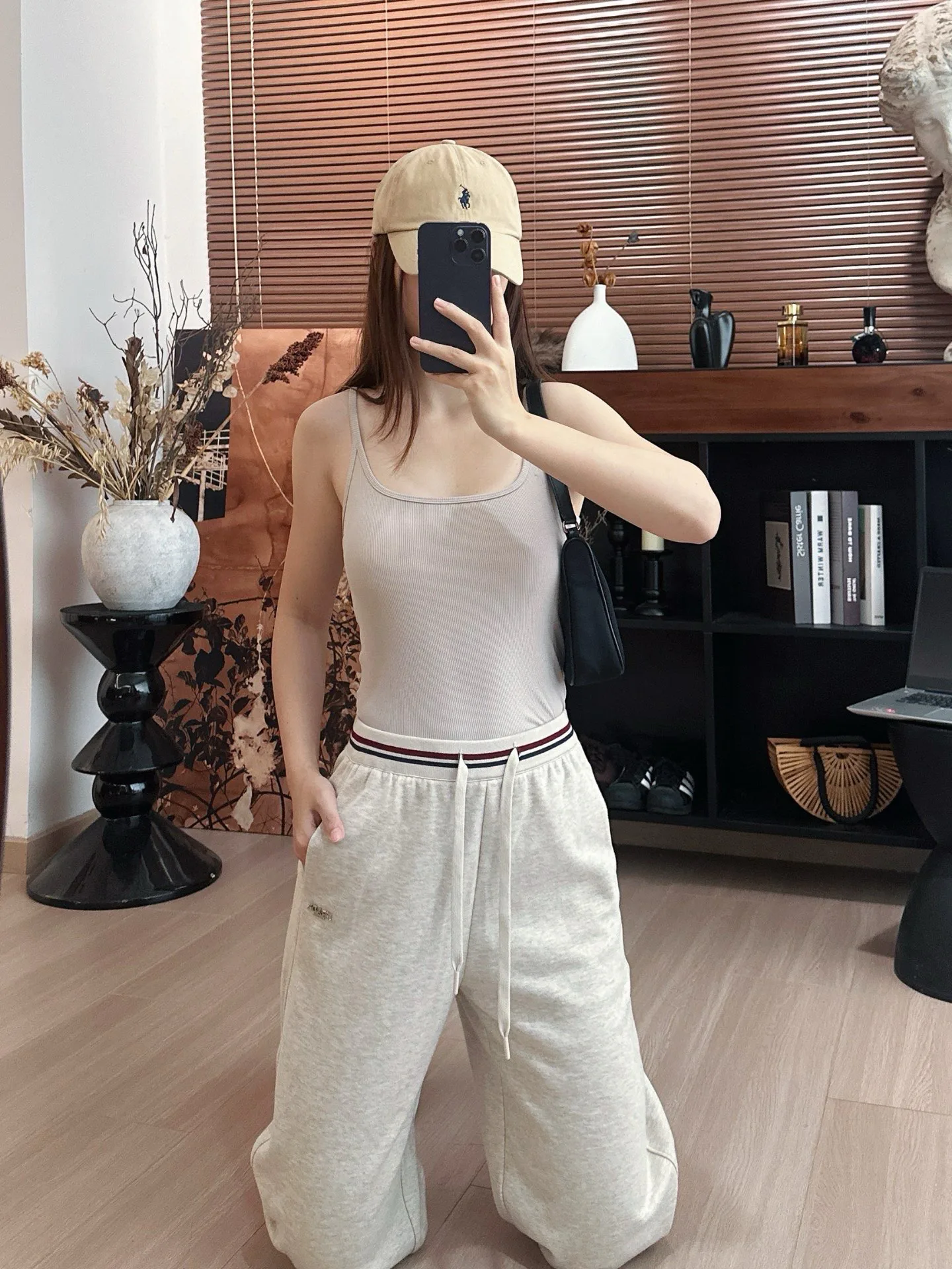 Women's Trousers PRADA 18473772