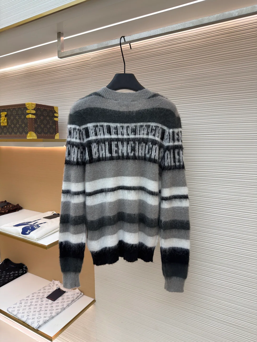 Men's Jumpers And Sweaters BALENCIAGA 18260618