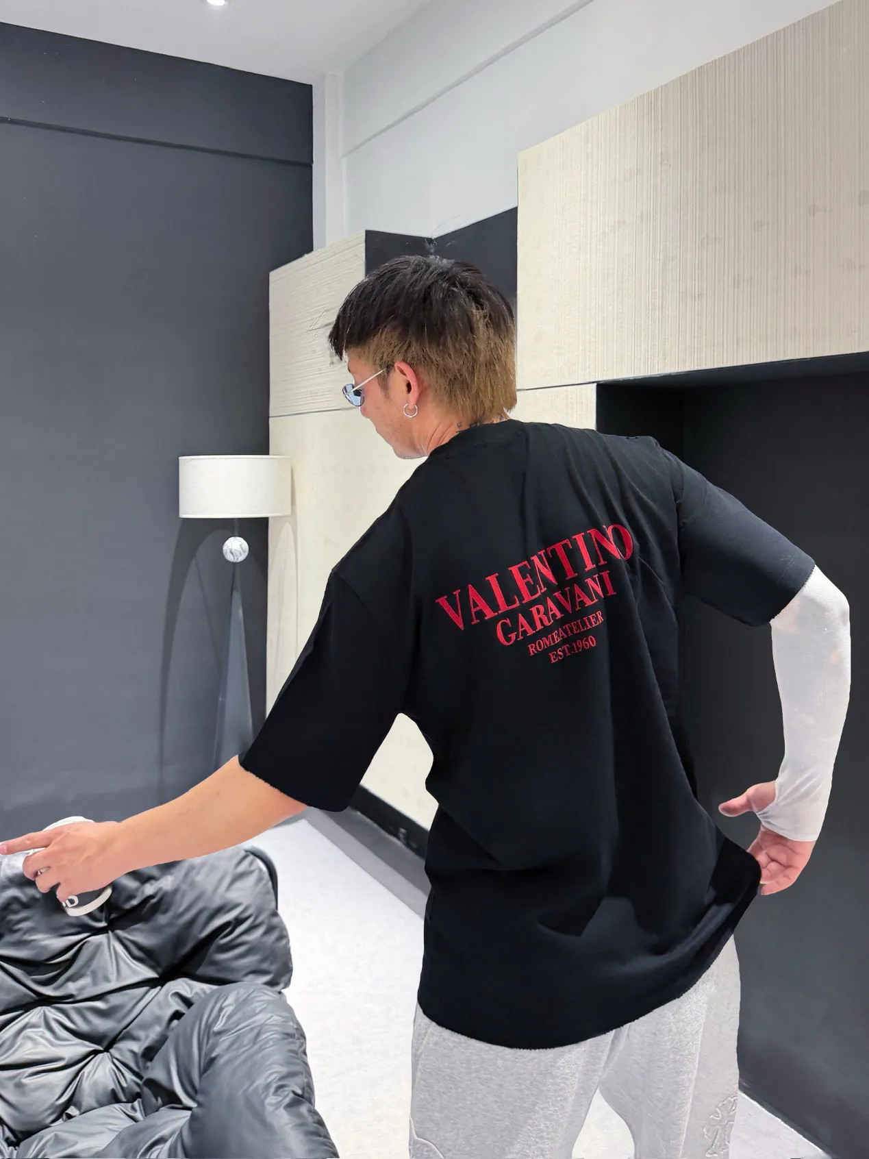Men's T-Shirts VALENTINO 17037335