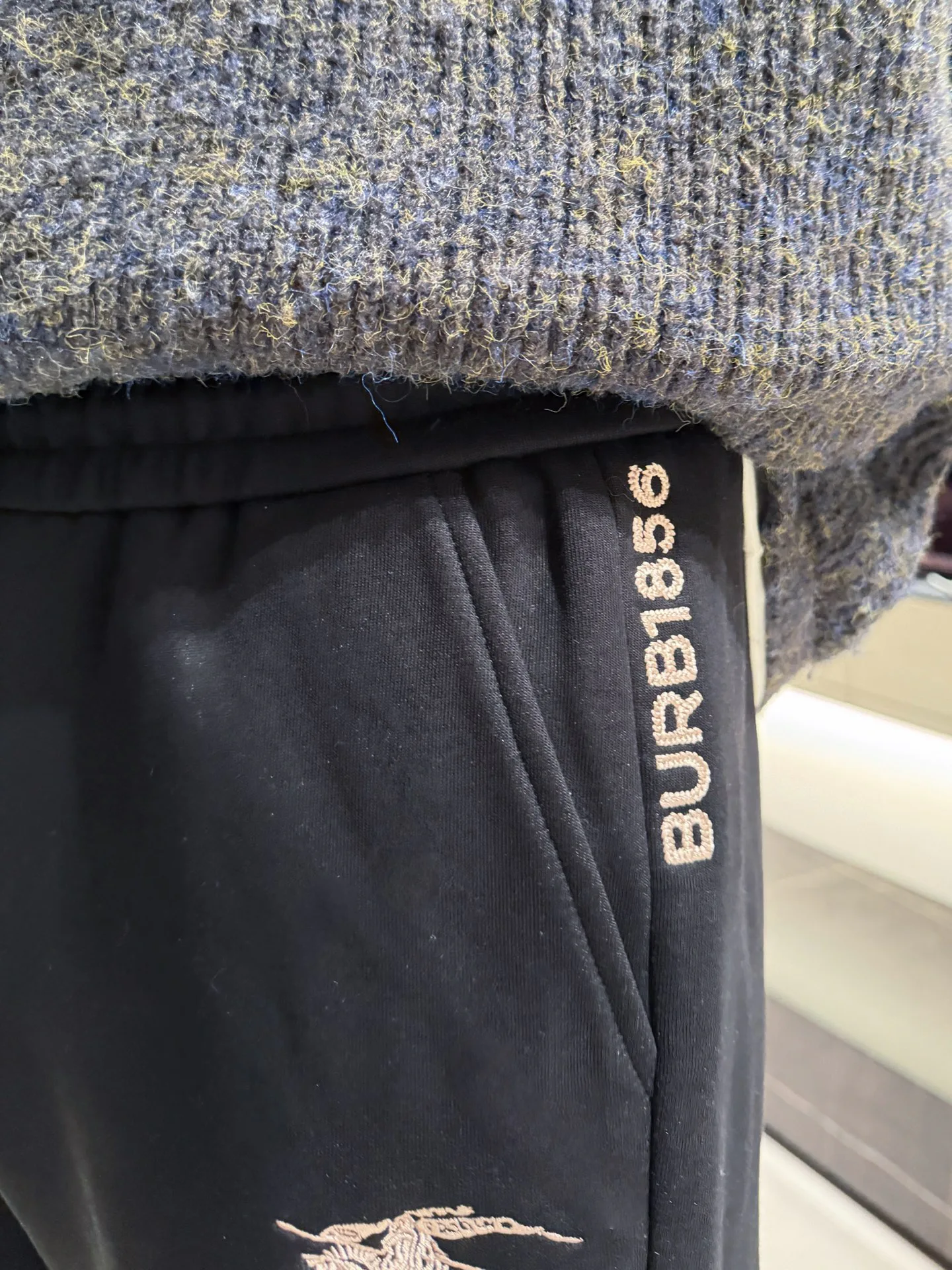 Men's Trousers BURBERRY 18499701