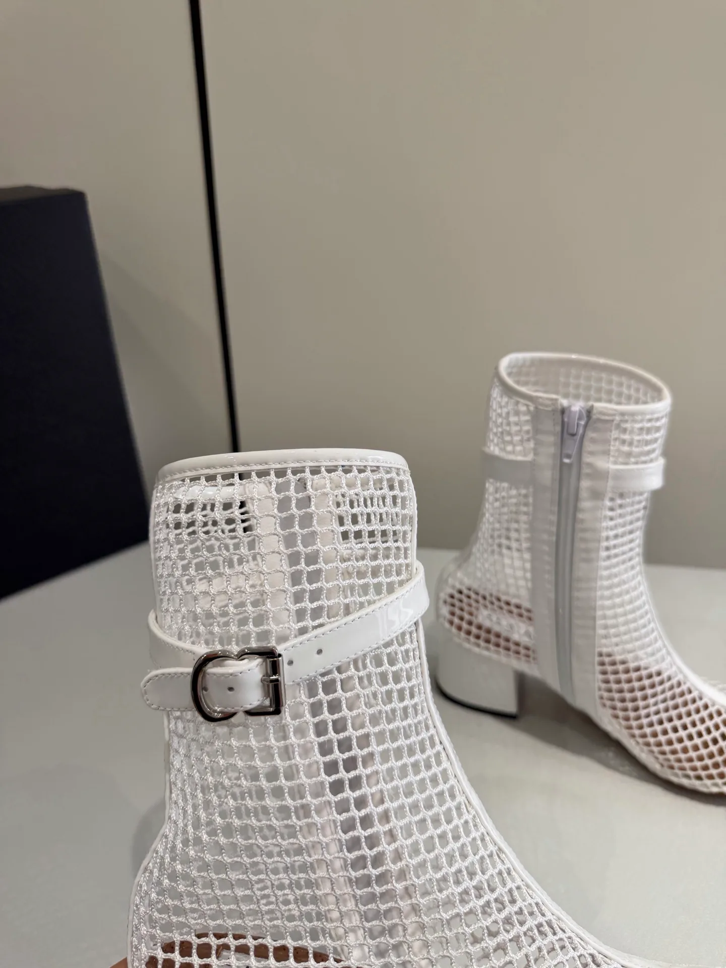 Women's Booties ALAIA 17977477