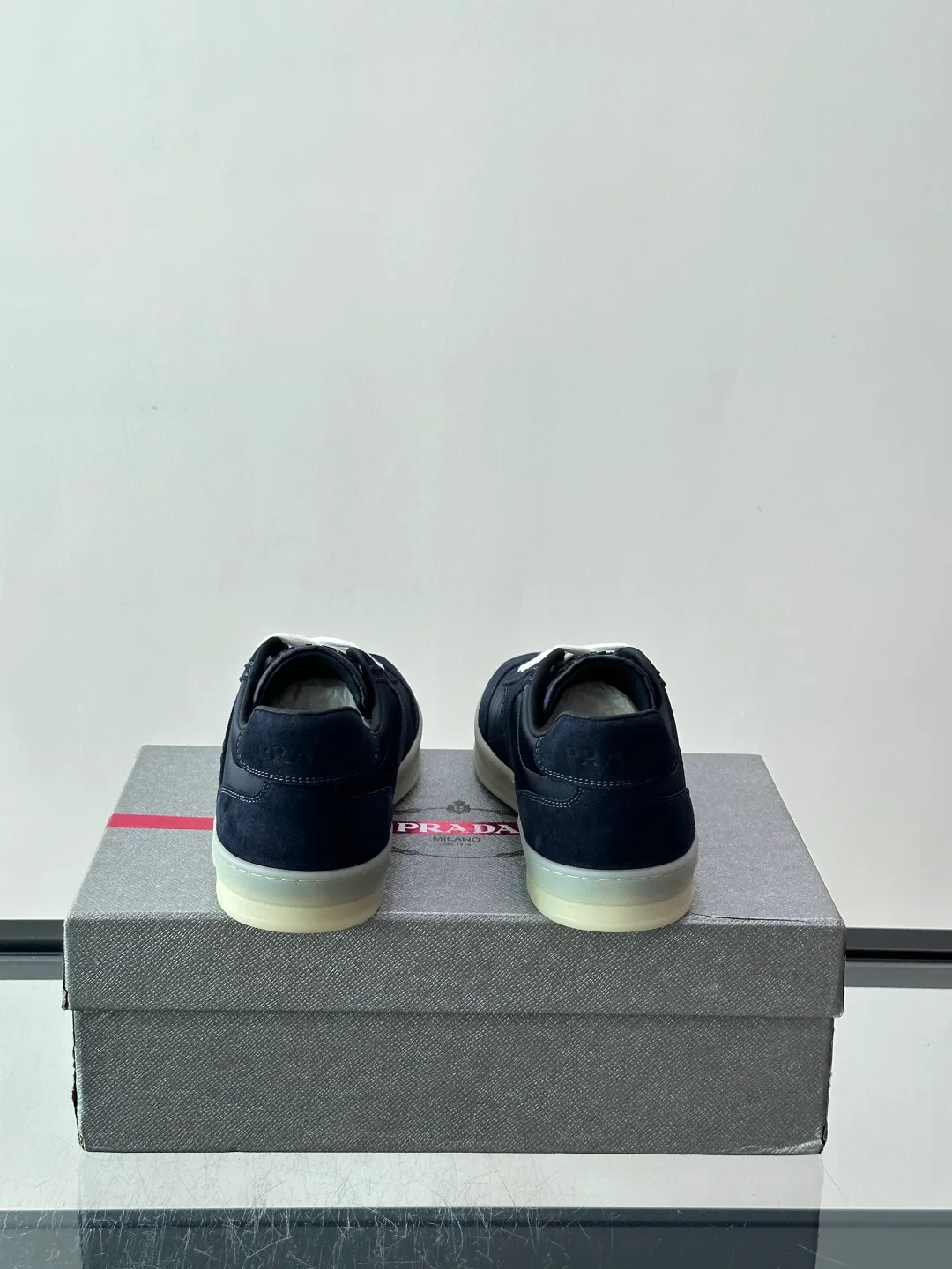 Men's Sneakers PRADA 18079433