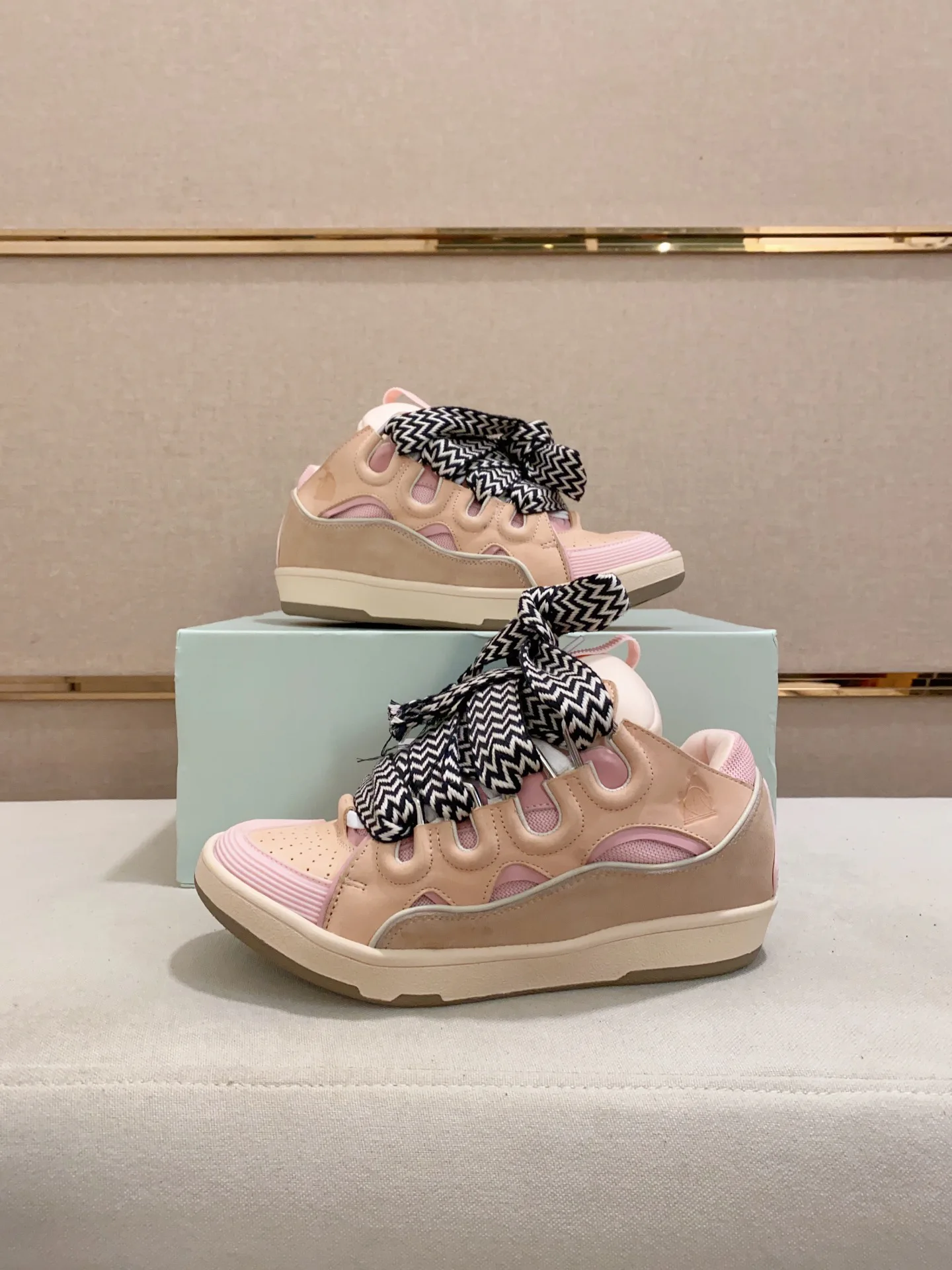 Women's Sneakers LANVIN 17955130