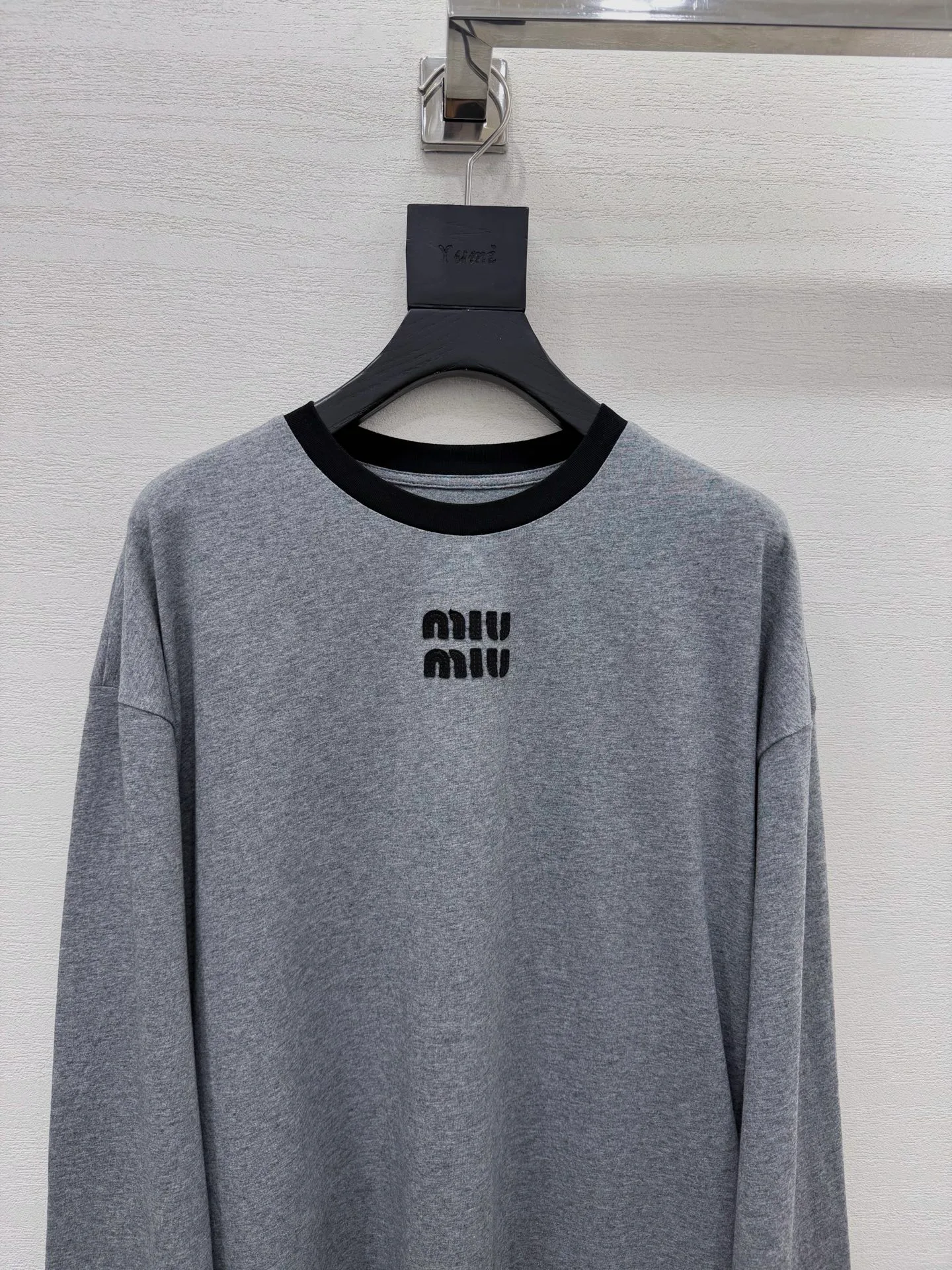 Women's Sweatshirts And Hoodies MIU MIU 17882593