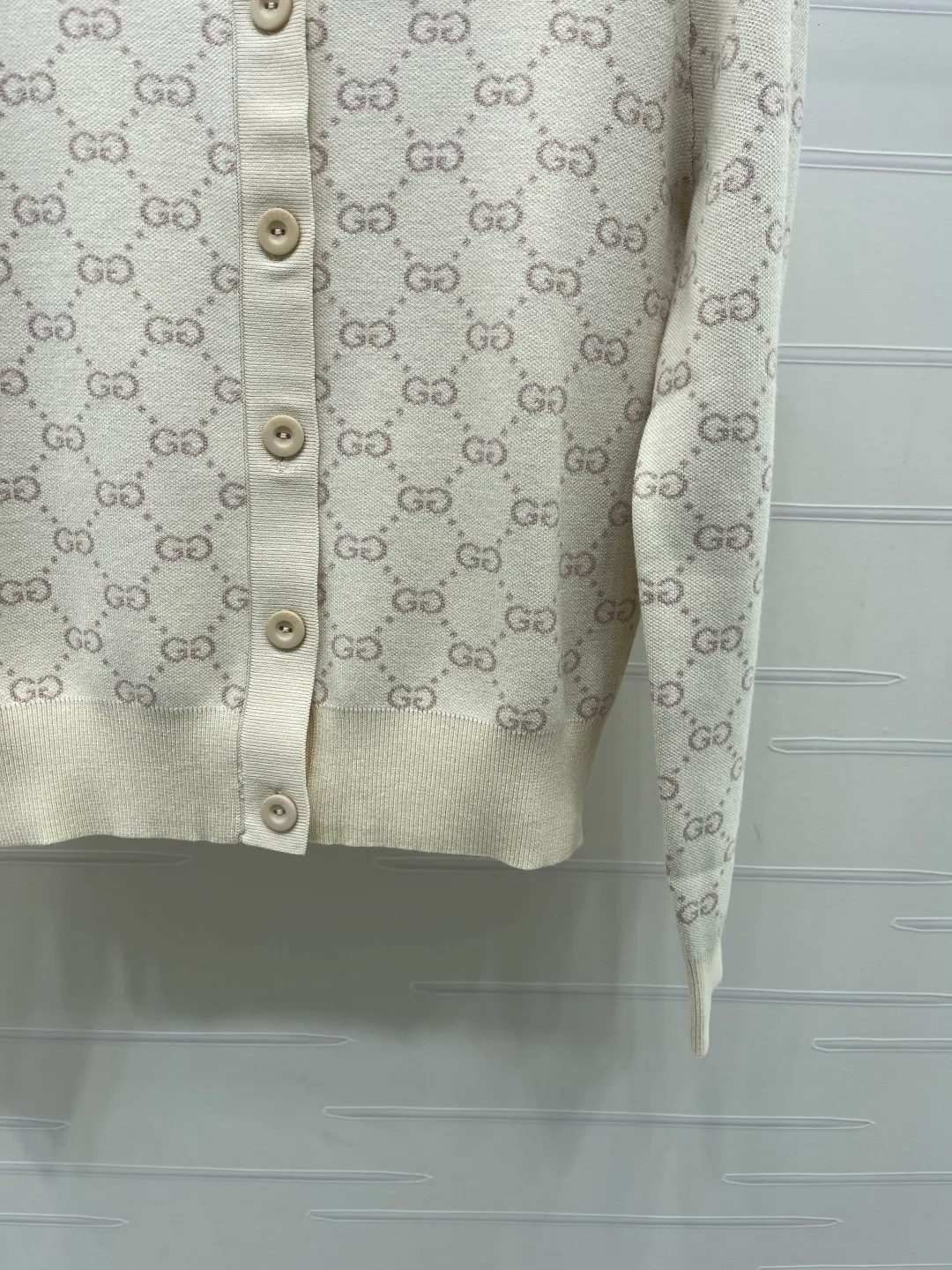 Women's Jumpers And Sweaters GUCCI 17612788