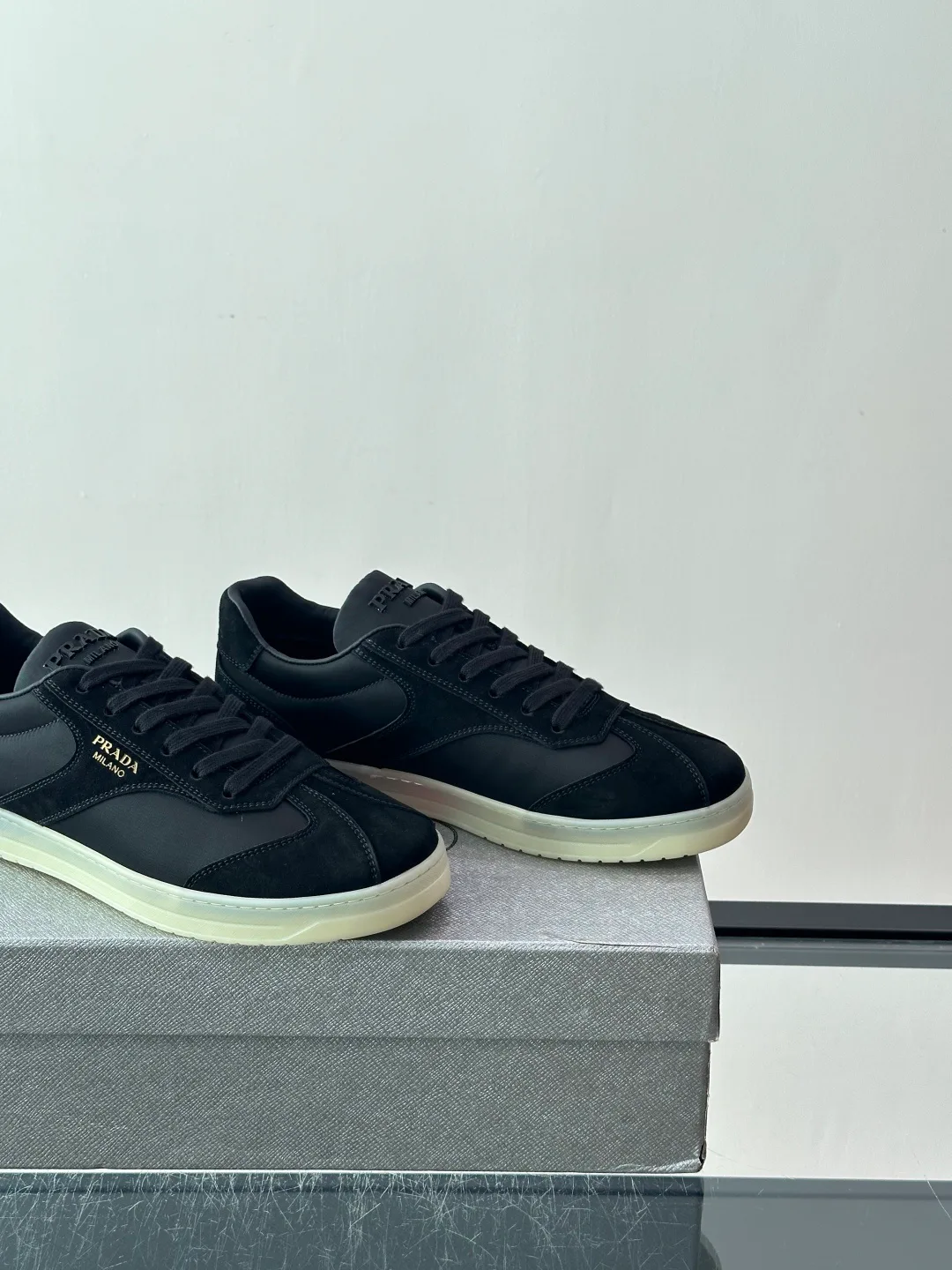 Men's Sneakers PRADA 17982485