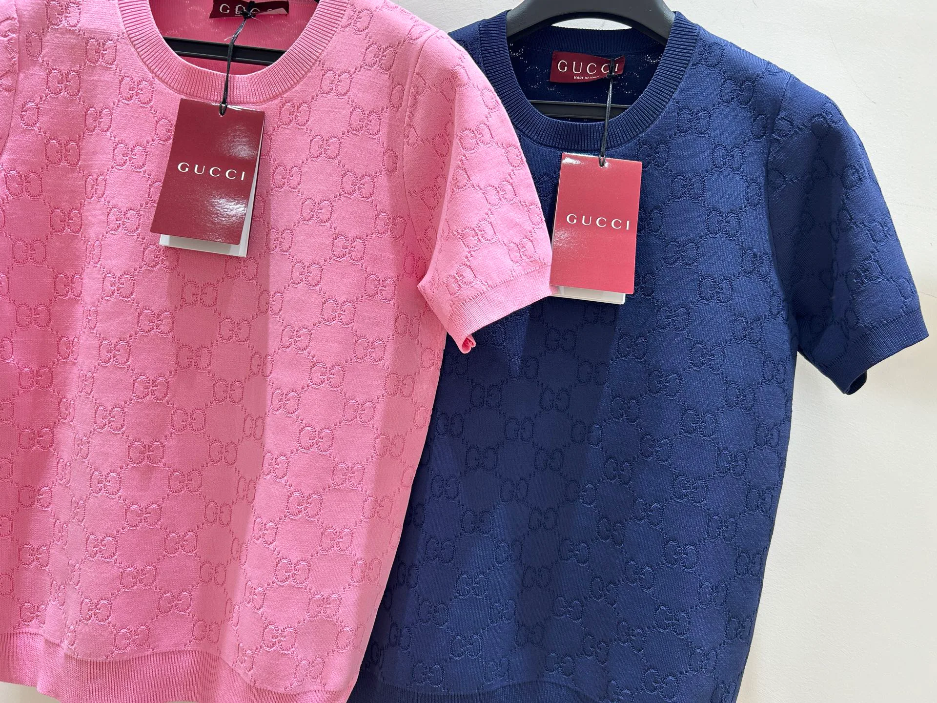 Women's T-Shirts GUCCI 18097301