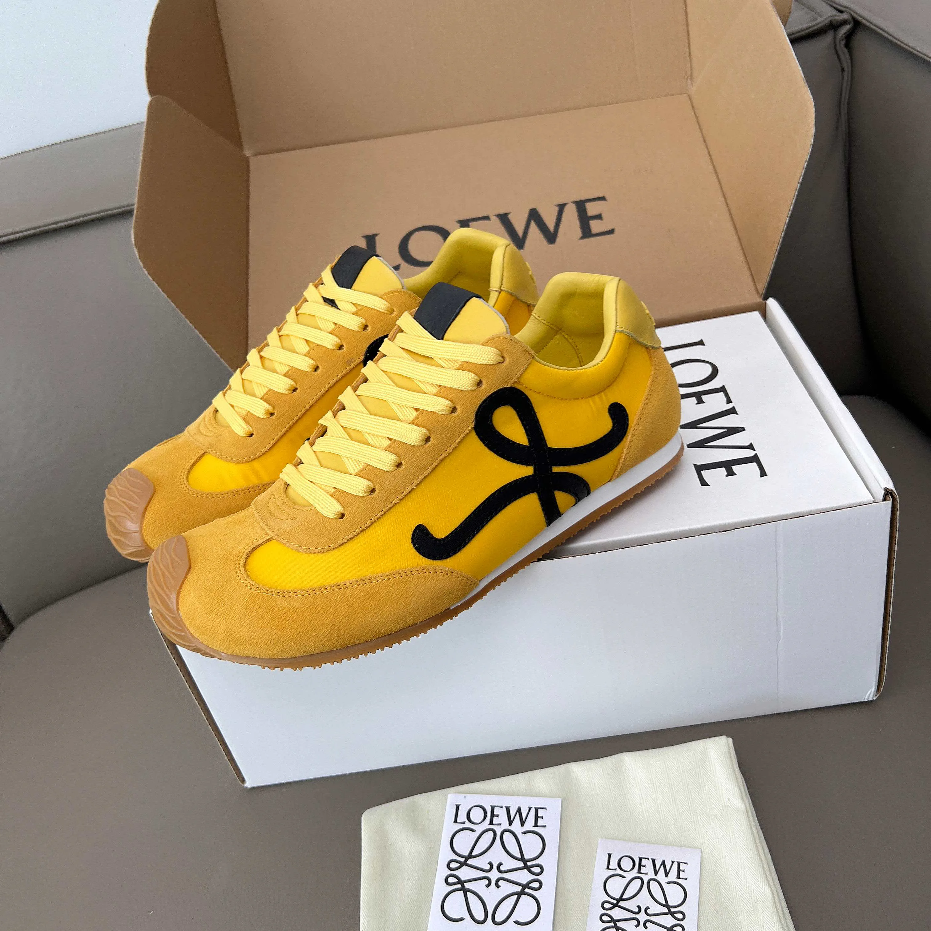 Women's Sneakers LOEWE 18011178