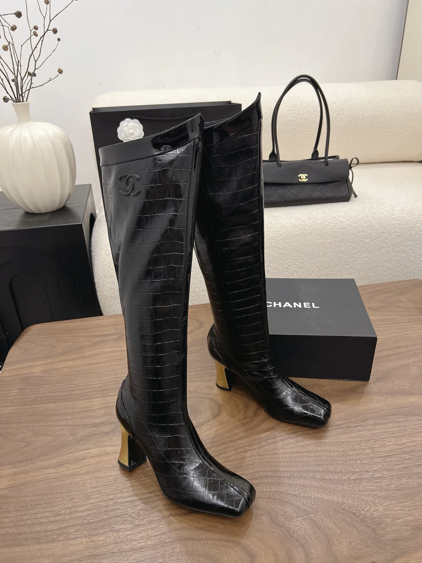 Women's Boots CHANEL 17349804