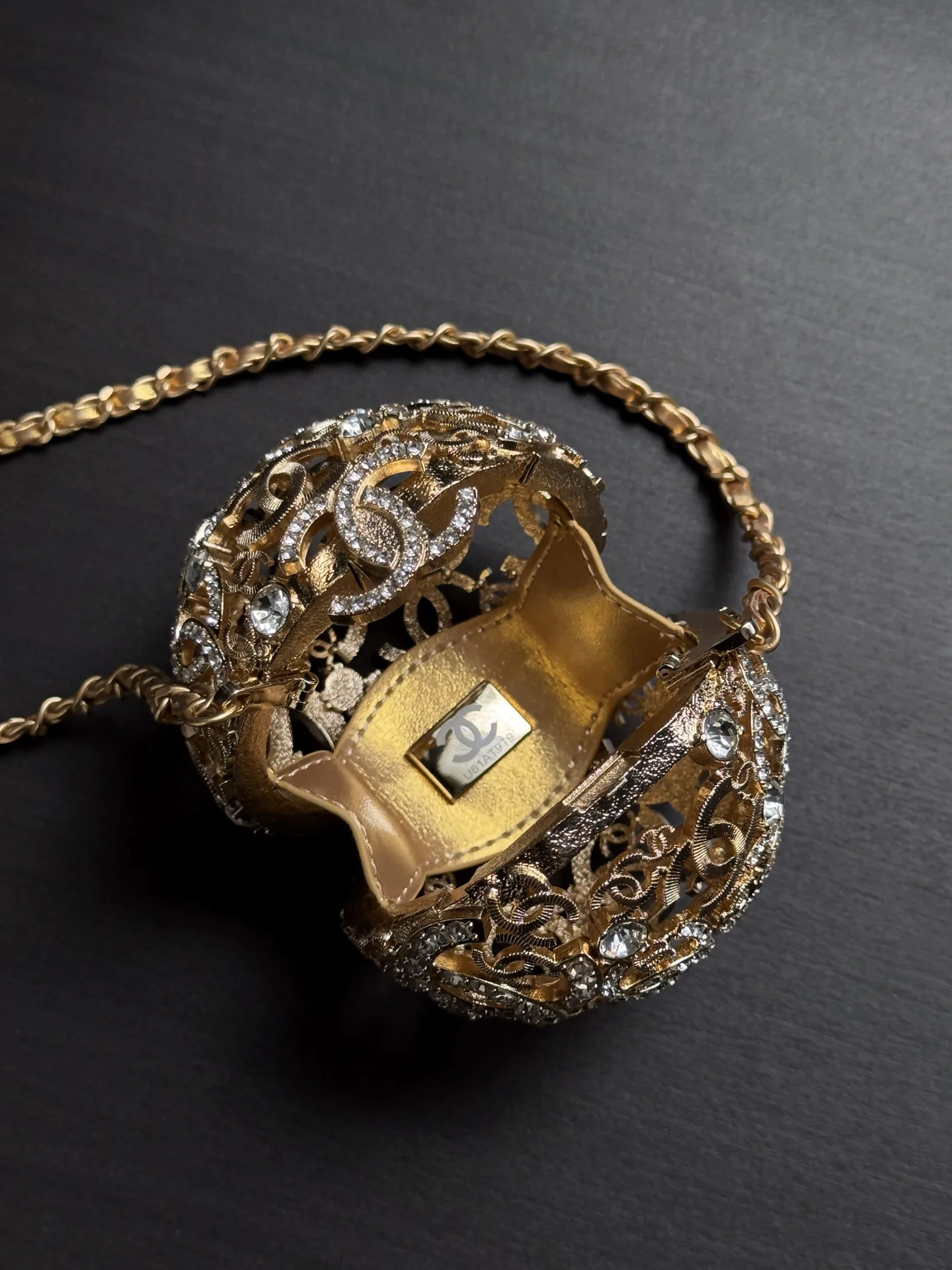 Women's Clutches CHANEL 17861273
