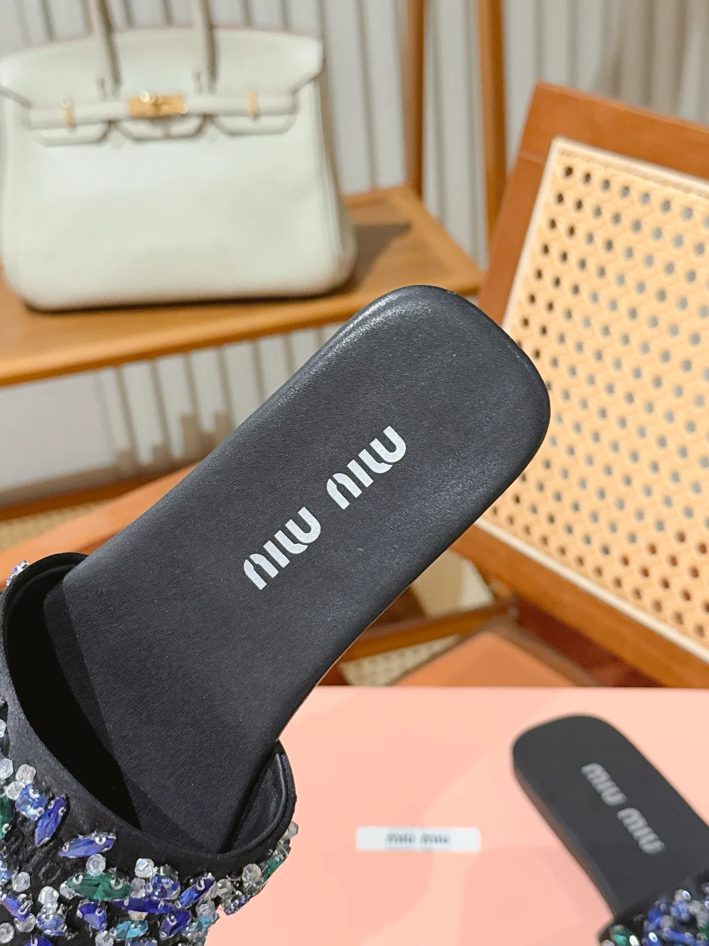 Women's Flip-Flops MIU MIU 17498801