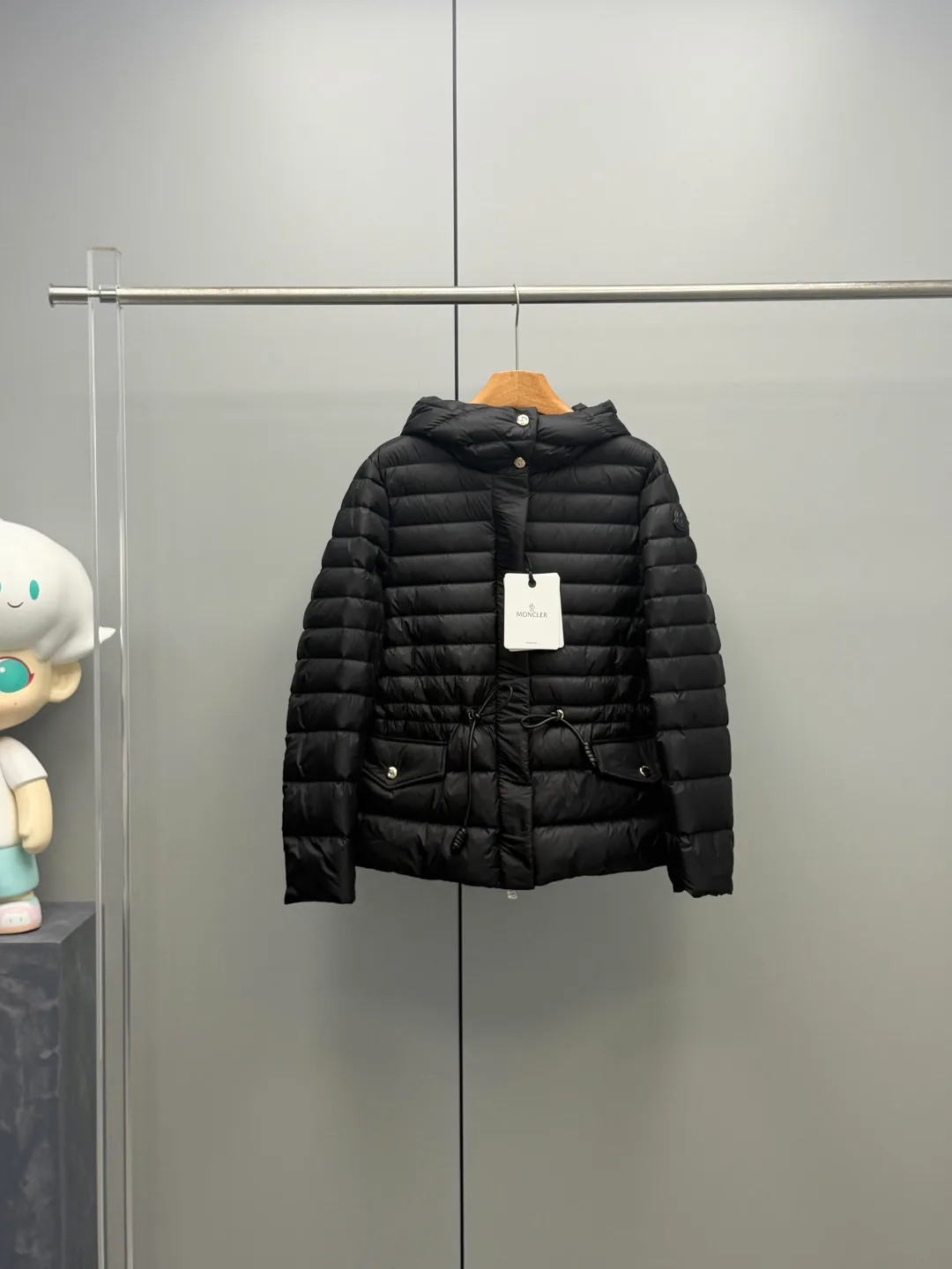 Women's Jackets And Down Jackets MONCLER 17913950
