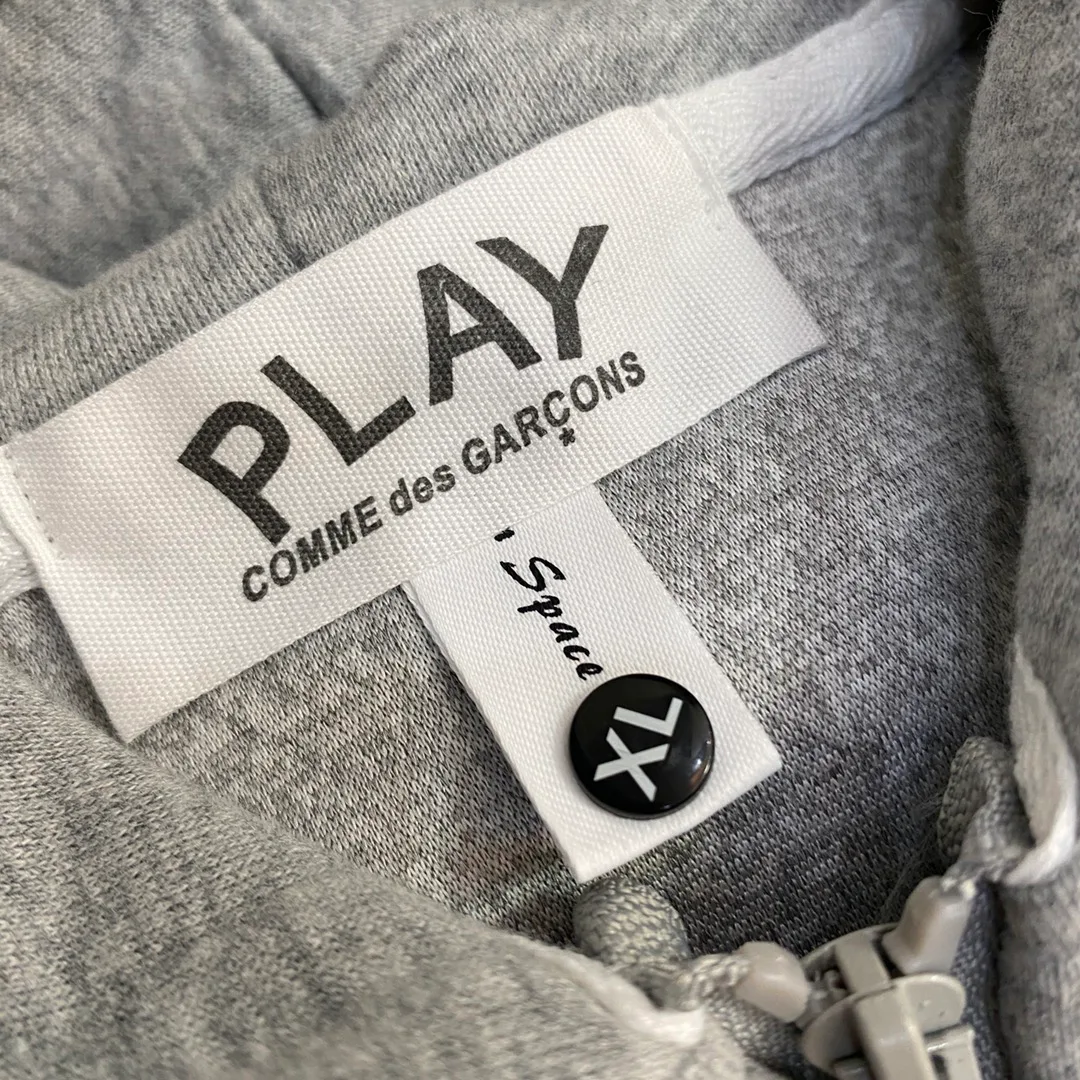 Men's Sweatshirts And Hoodies COMME DES GARÇONS 18189780