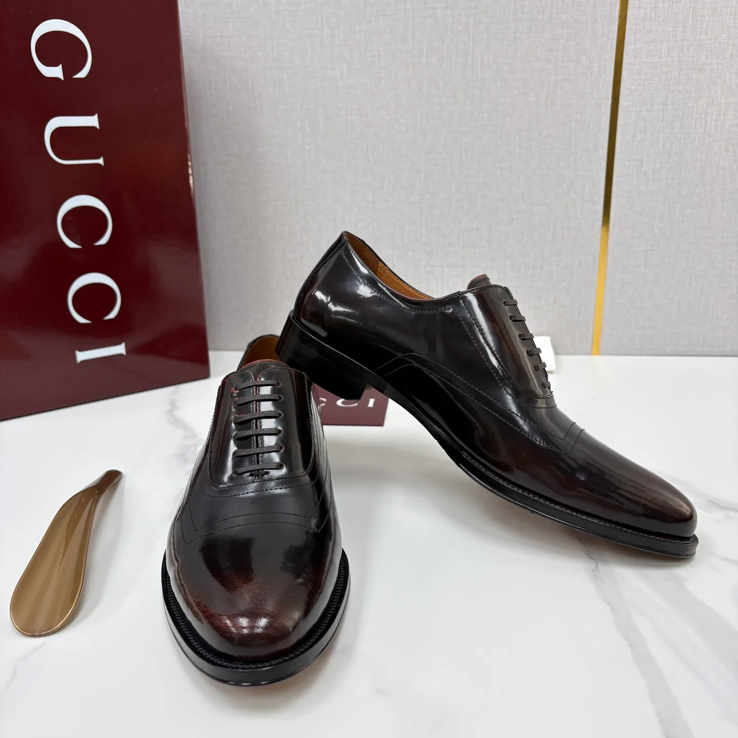 Men's Loafers And Dress Shoes GUCCI 17663653