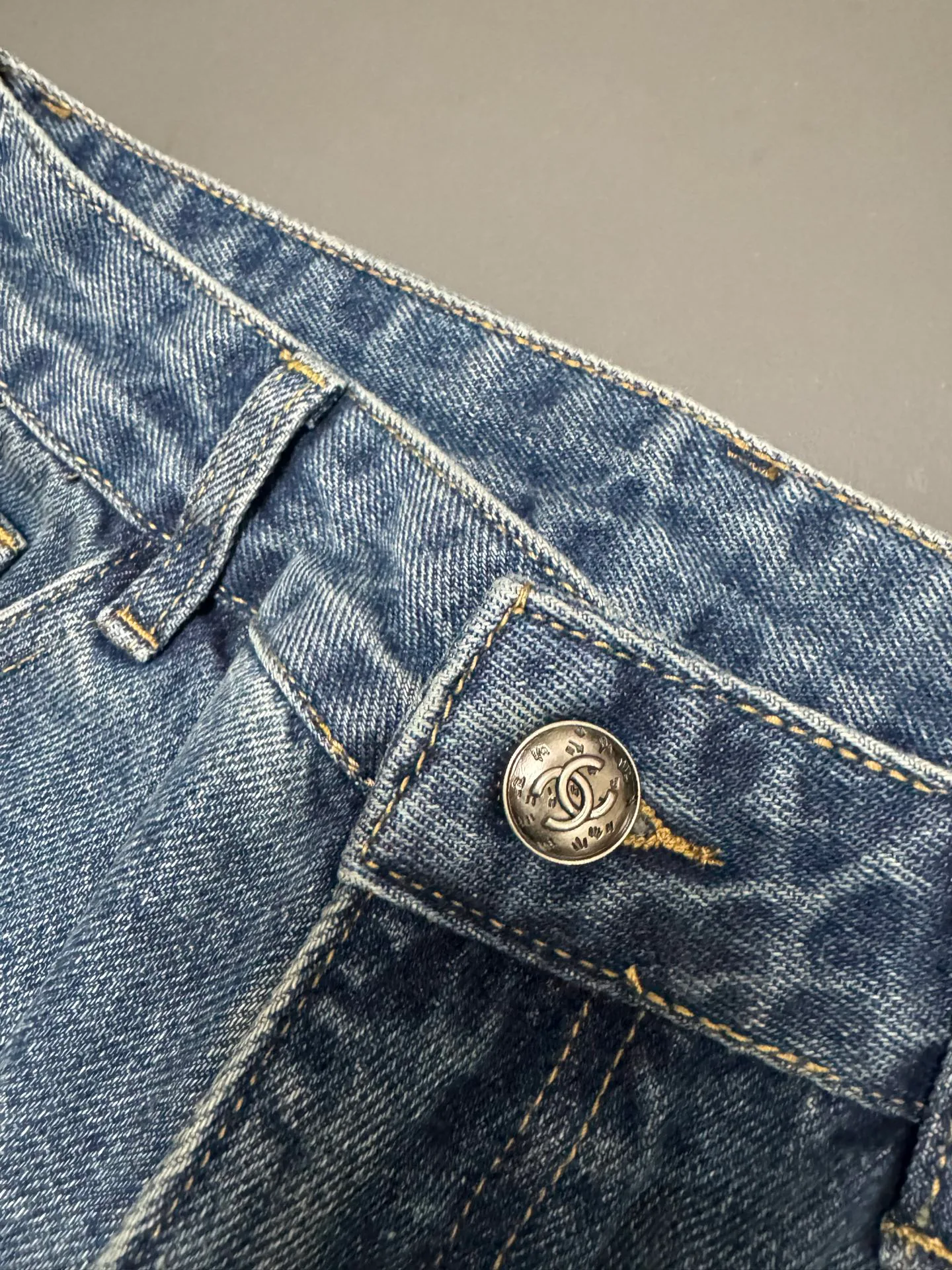 Women's Jeans CHANEL 18174628
