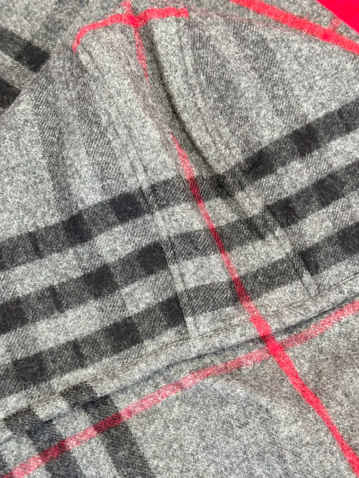 Scarves BURBERRY 18287602