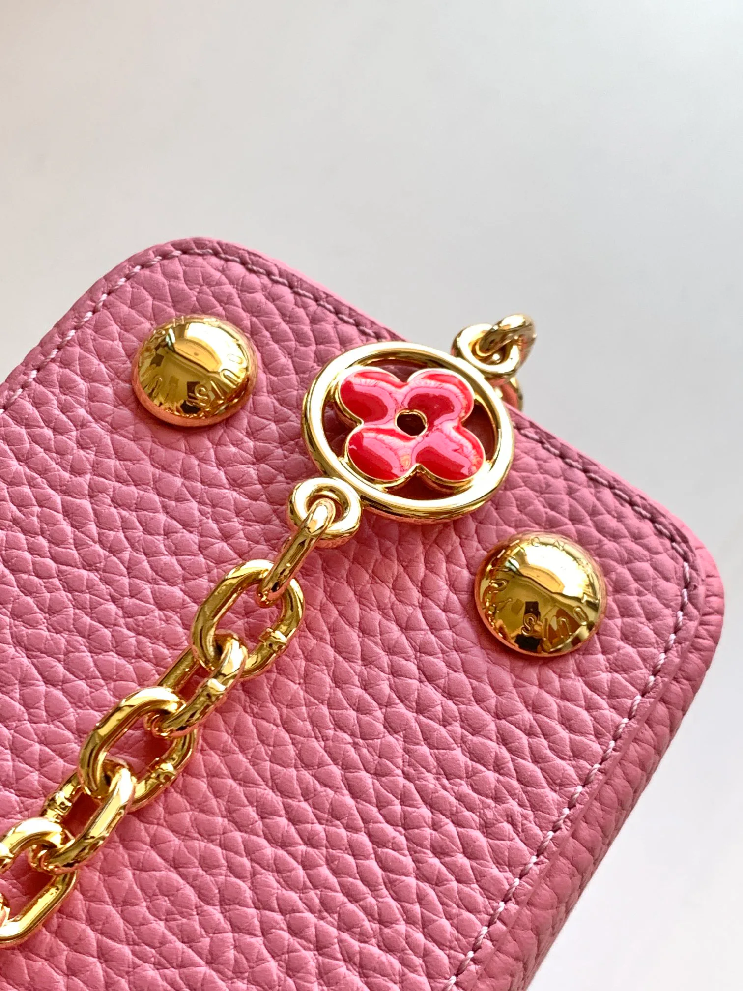 Women's Classic Handbags LOUIS VUITTON 18520880