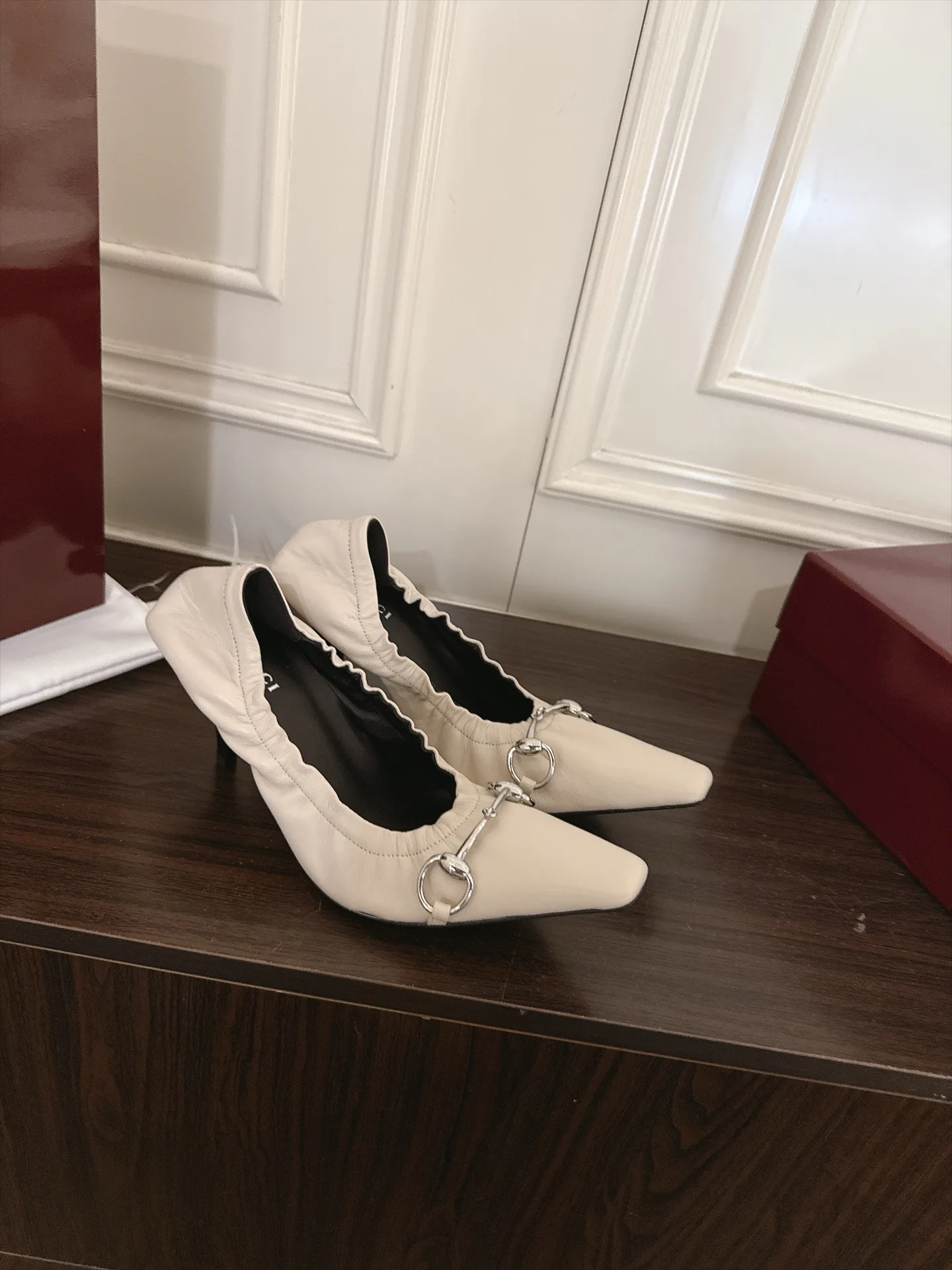 Women's Heels GUCCI 18143131