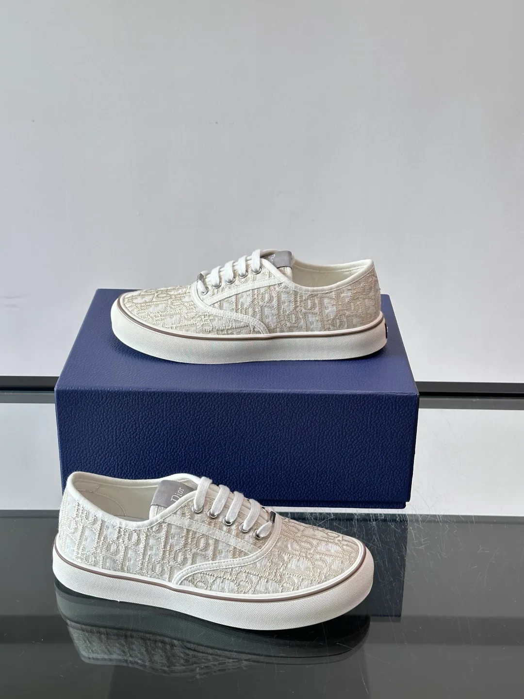 Women's Sneakers CHRISTIAN DIOR 17649819