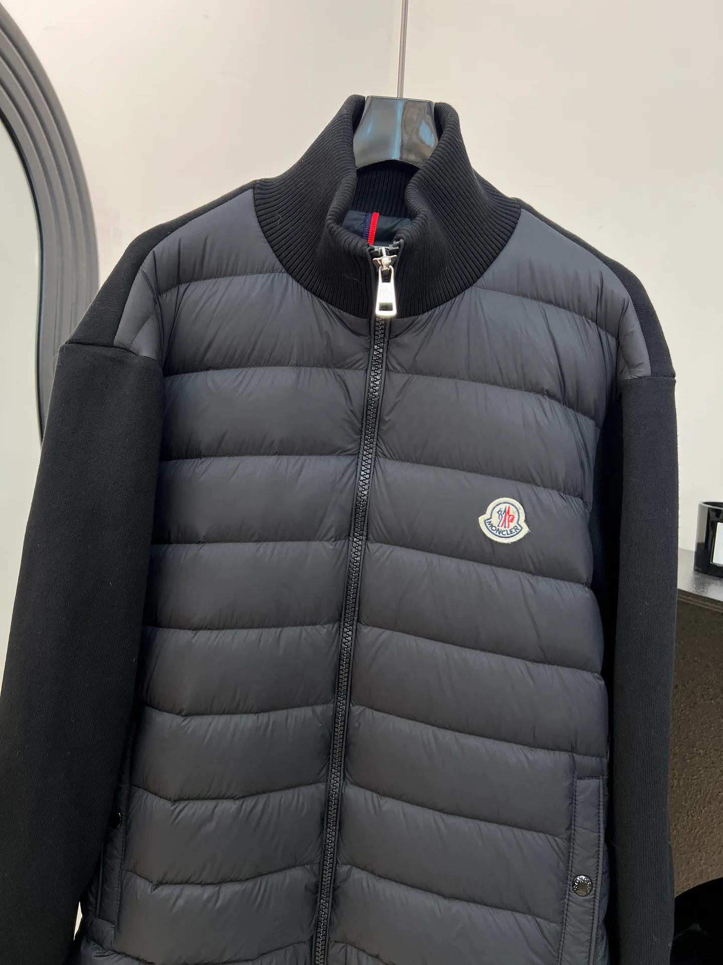 Men's Jackets And Down Jackets MONCLER 18171056