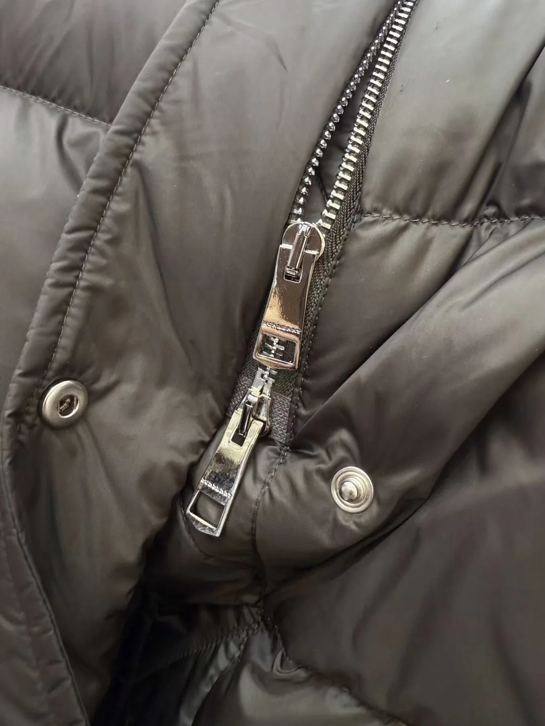 Women's Jackets And Down Jackets BURBERRY 18169335