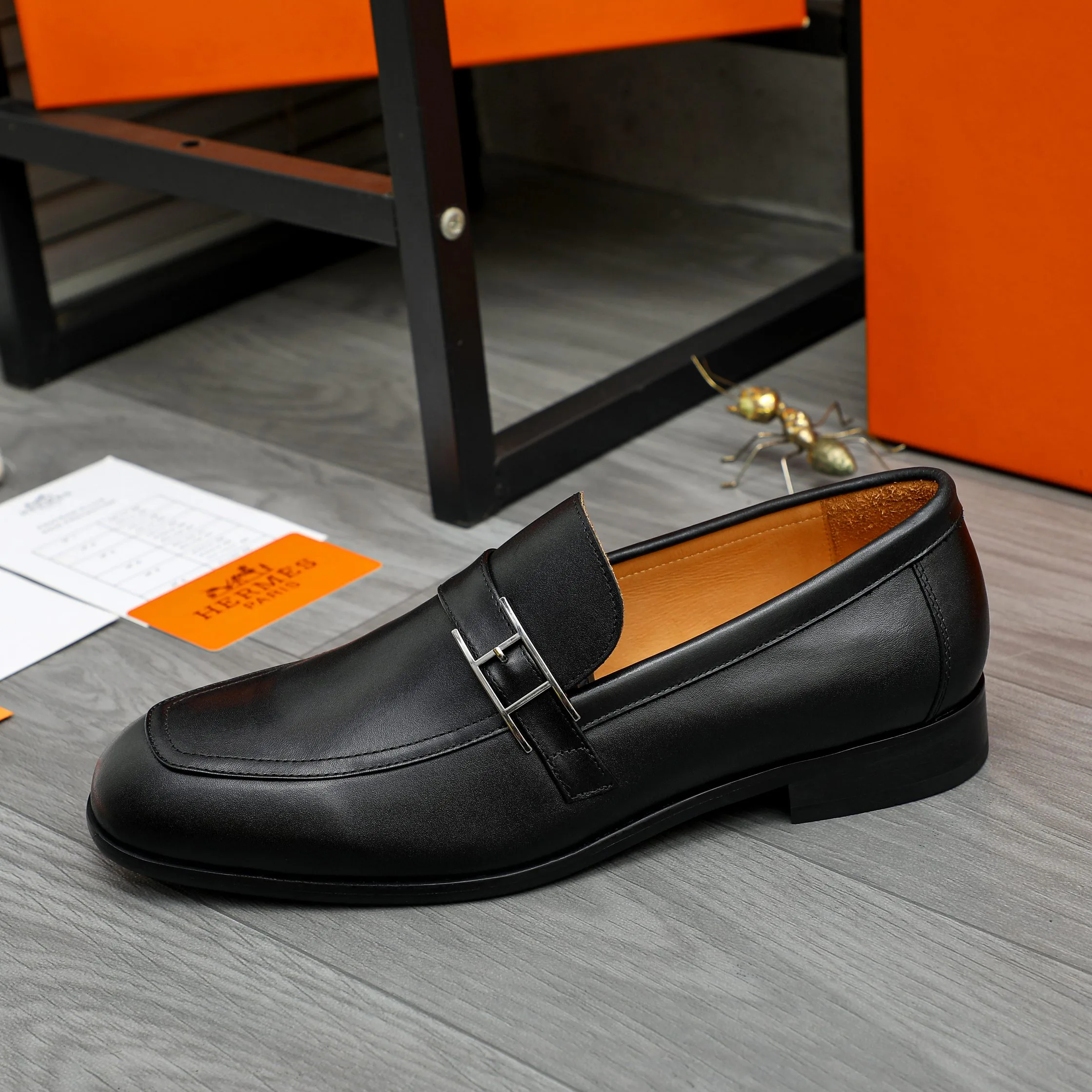 Men's Loafers And Dress Shoes HERMES 18311610