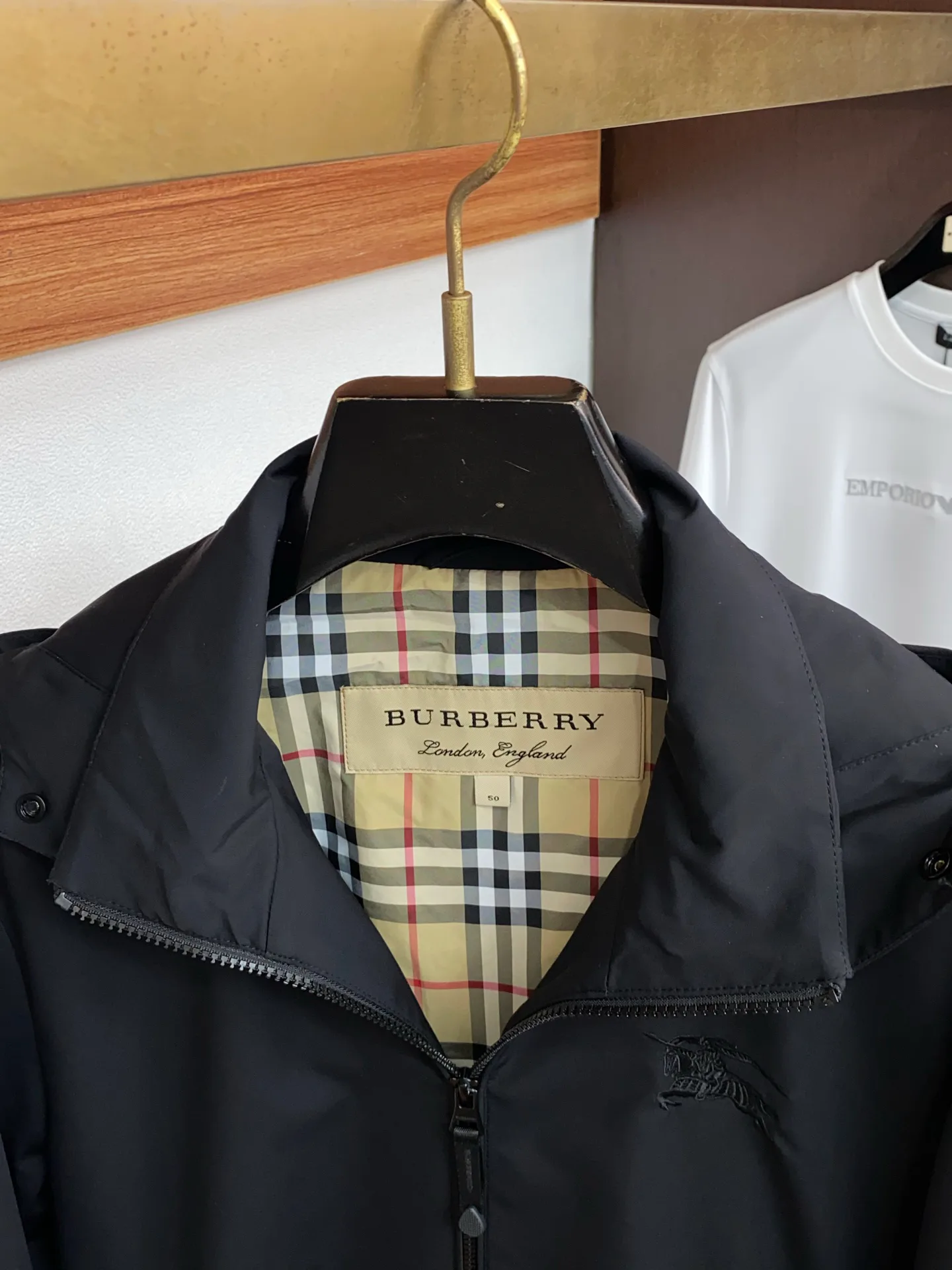 Men's Jackets And Down Jackets BURBERRY 17727982