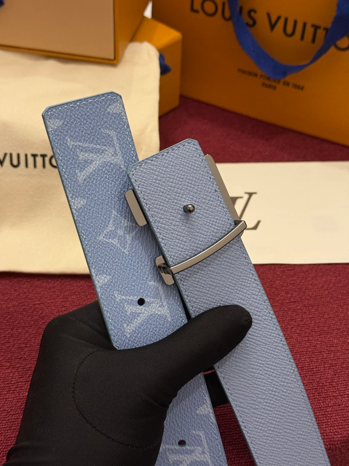 Belts LOUIS VUITTON 18262494