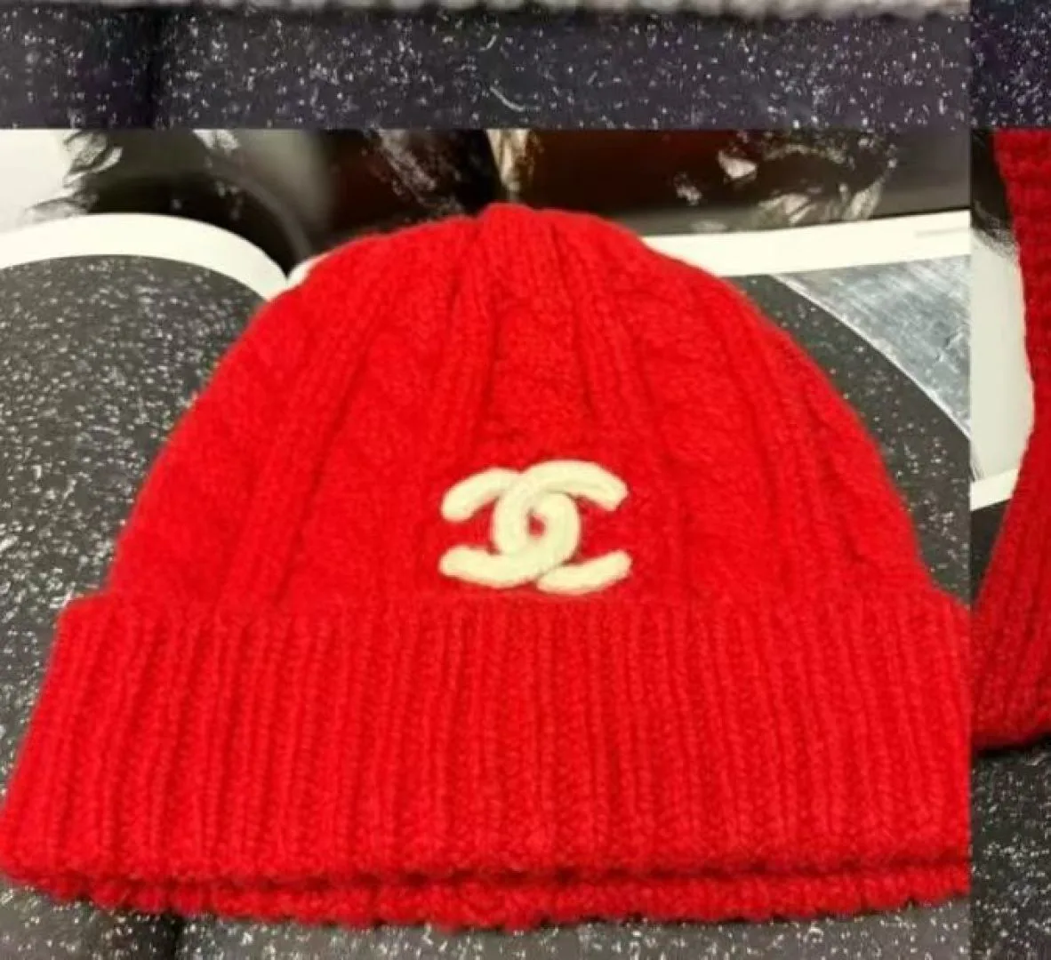 Hats CHANEL 17701960